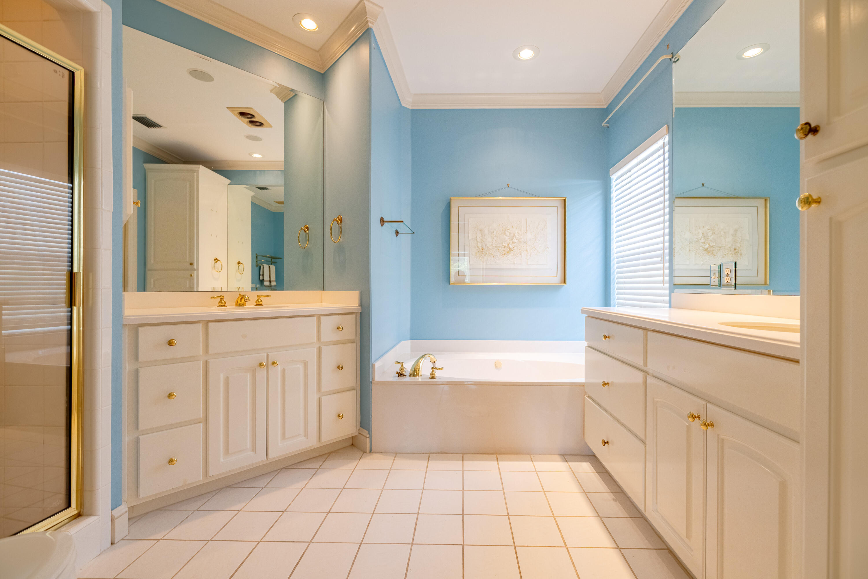 Legend Place Condos Phase 1 - Residential