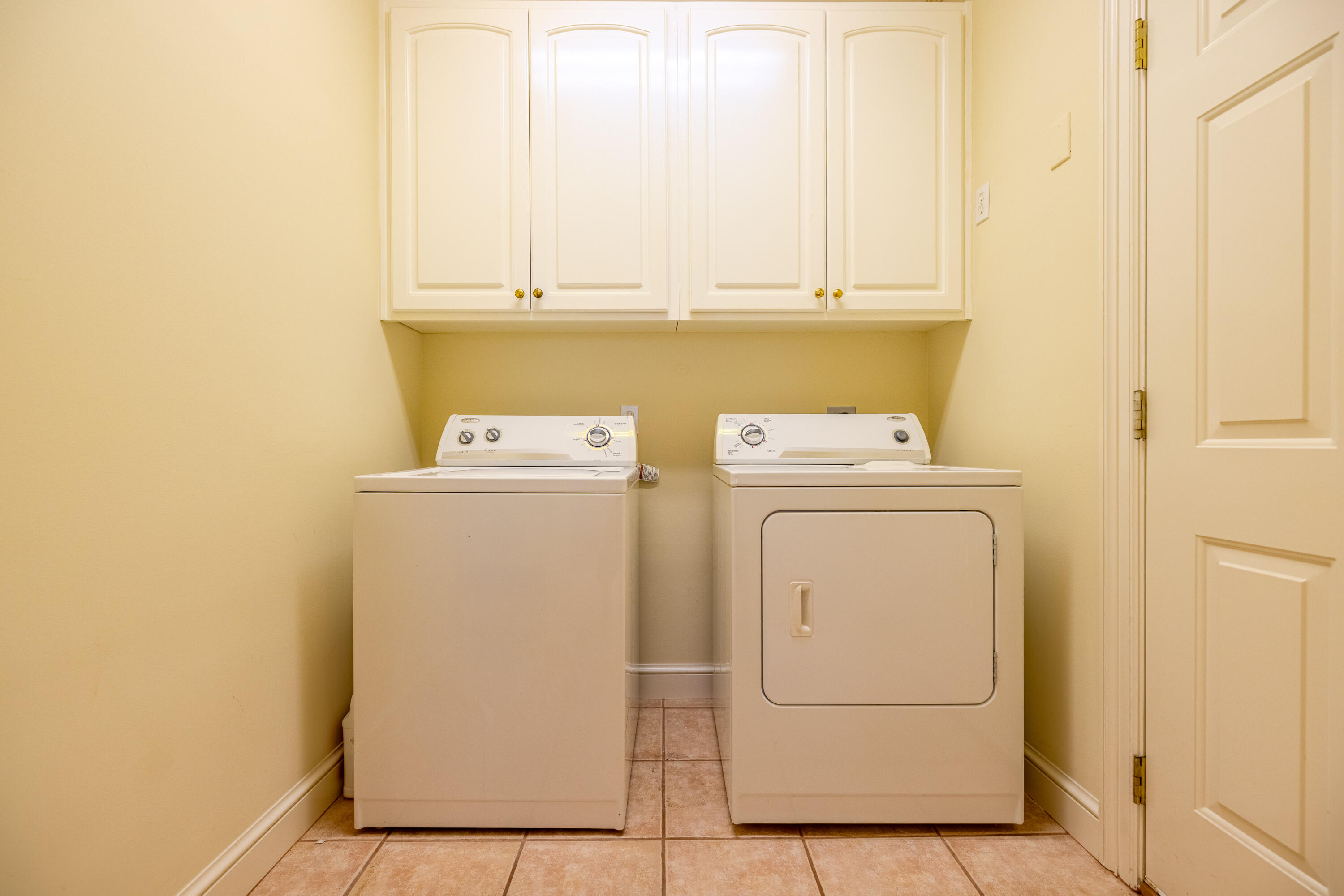 Legend Place Condos Phase 1 - Residential