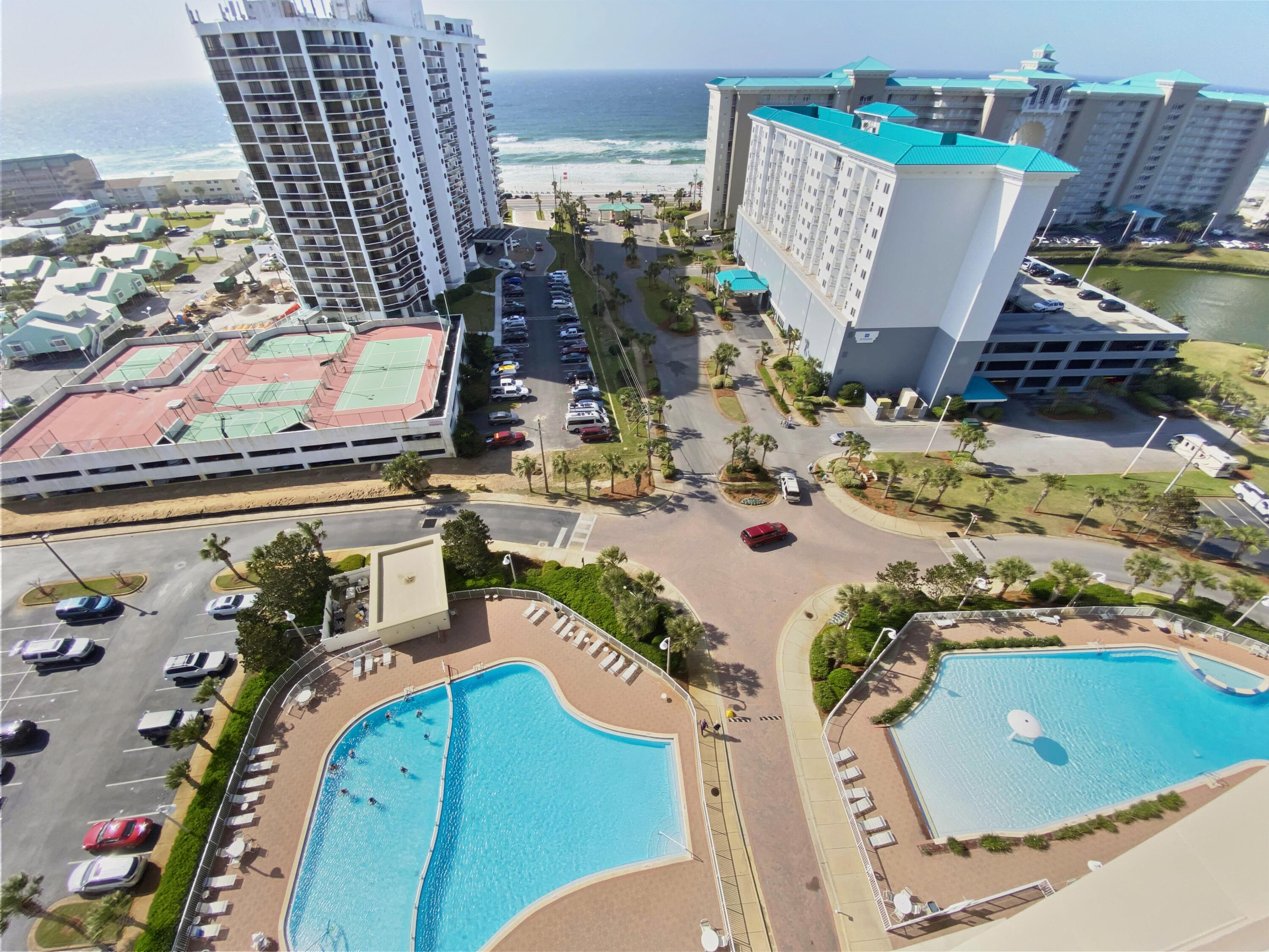 ARIEL DUNES - Residential