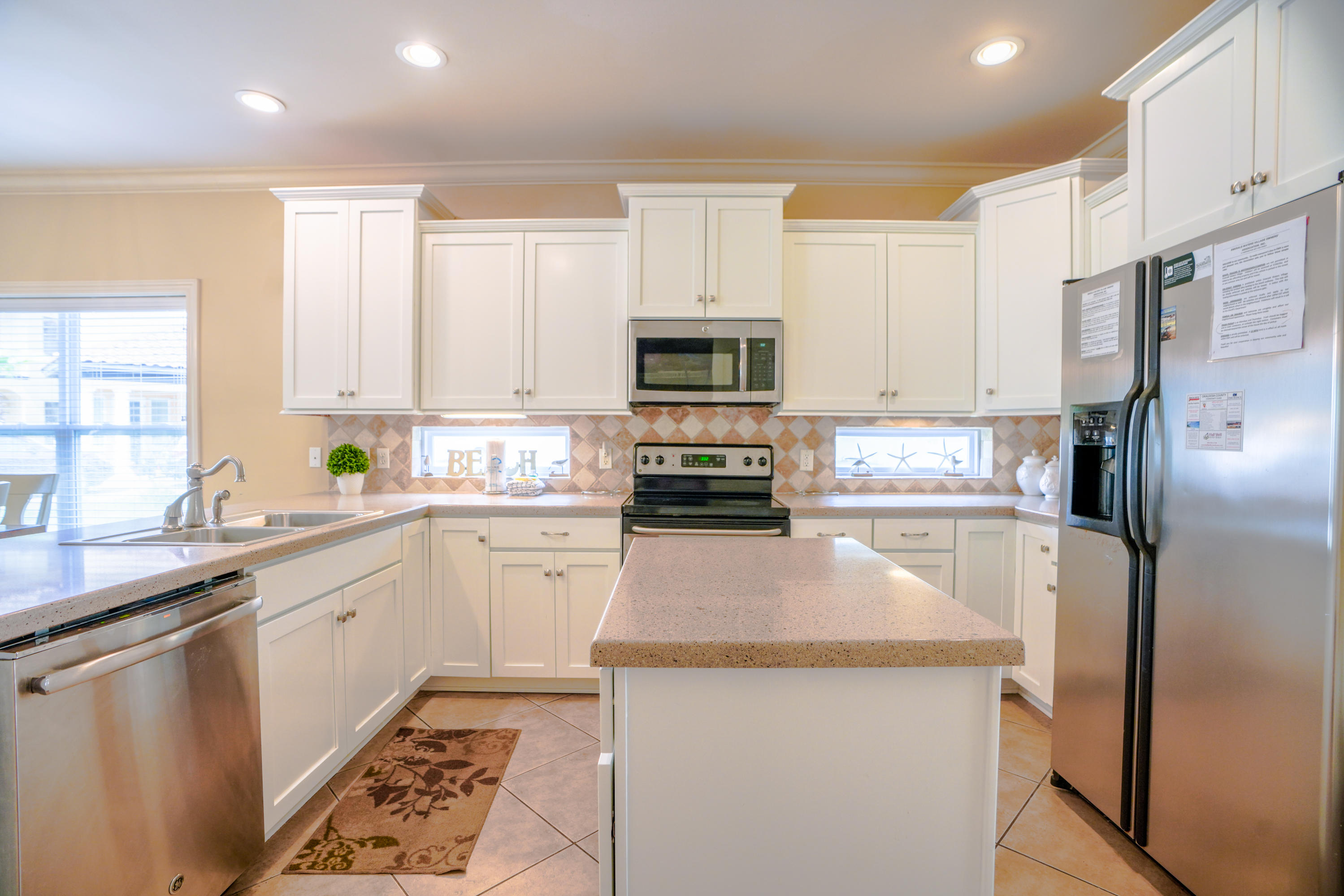 EMERALD WATERS VILLAGE - Residential