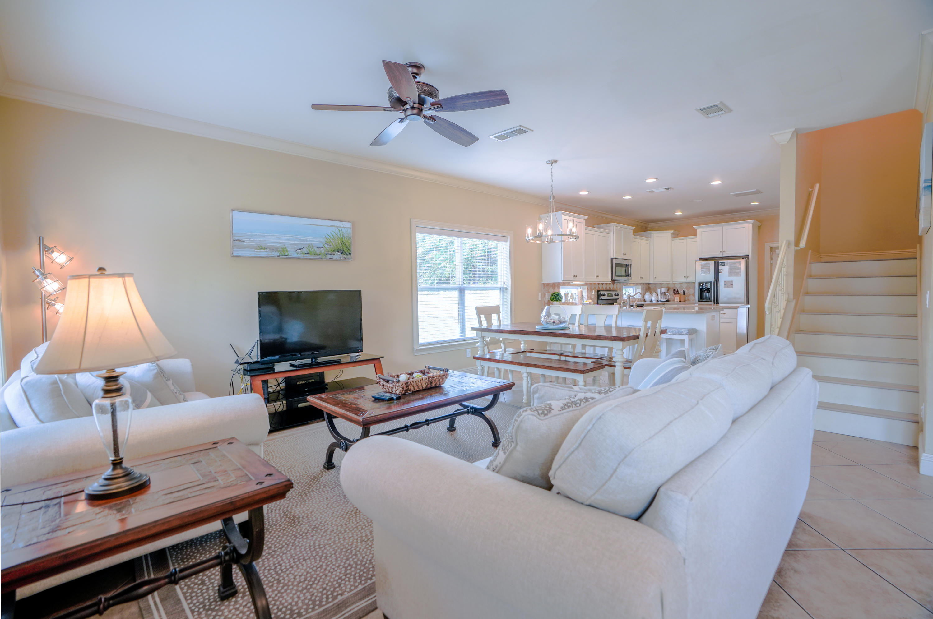 EMERALD WATERS VILLAGE - Residential