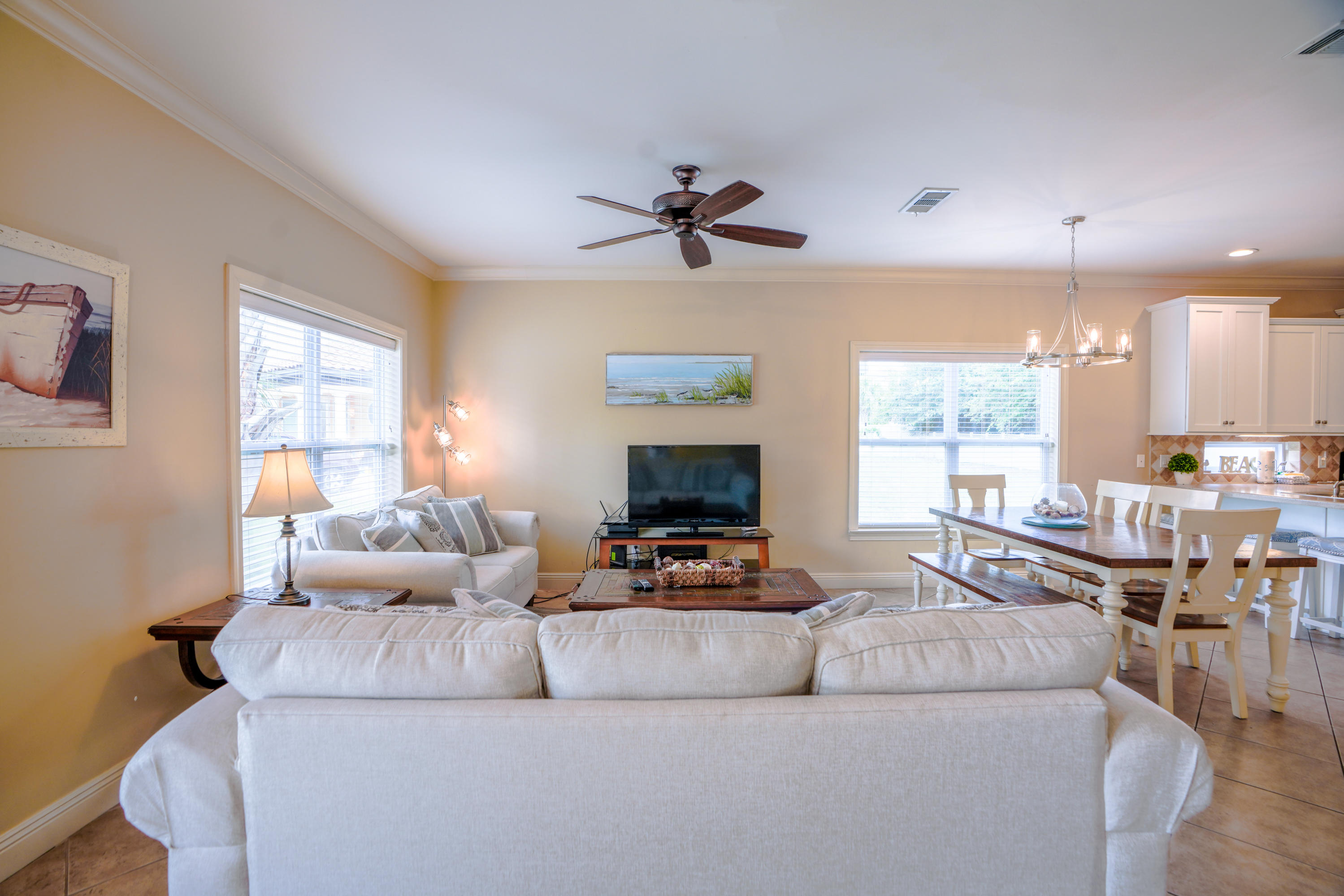 EMERALD WATERS VILLAGE - Residential