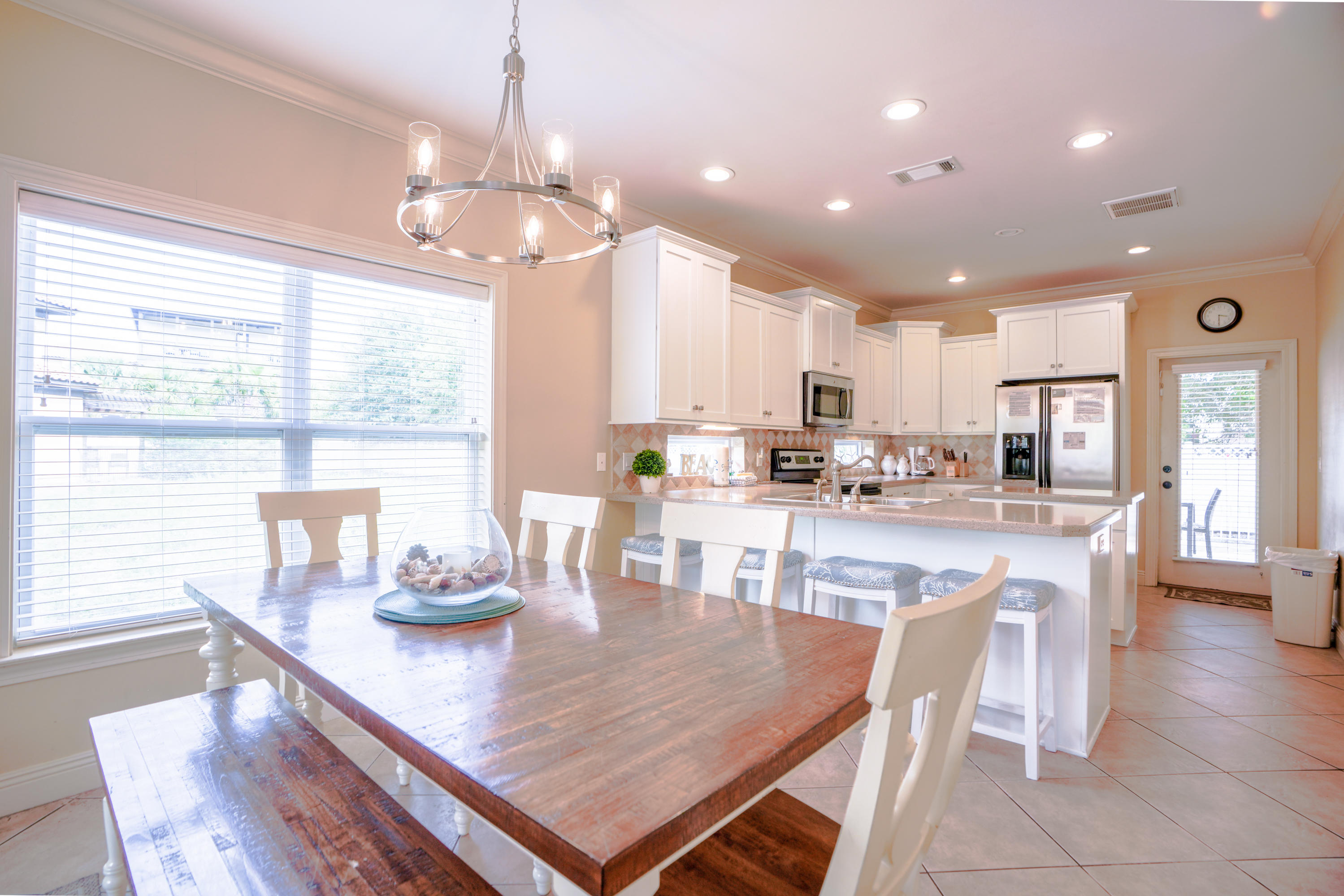 EMERALD WATERS VILLAGE - Residential