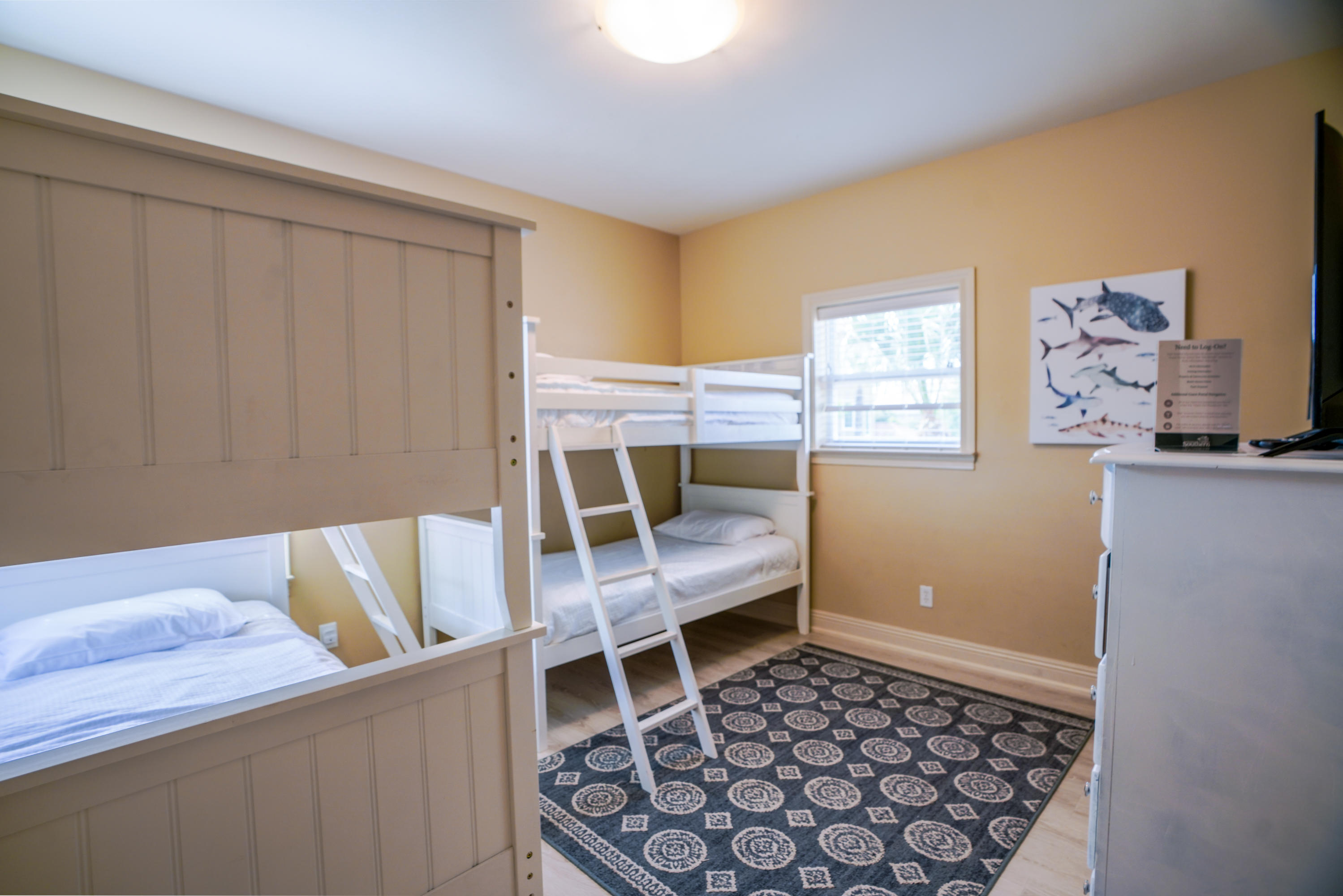 EMERALD WATERS VILLAGE - Residential