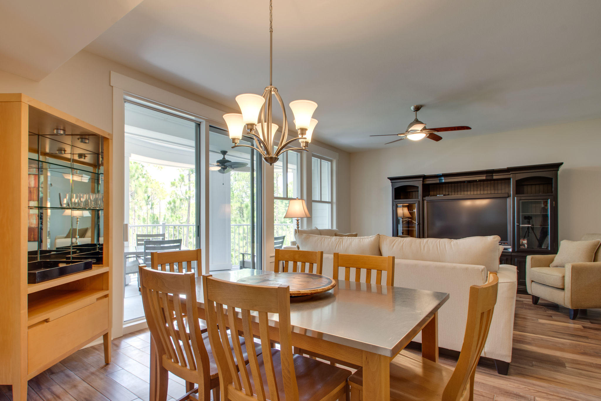 BAHIA CONDO - Residential