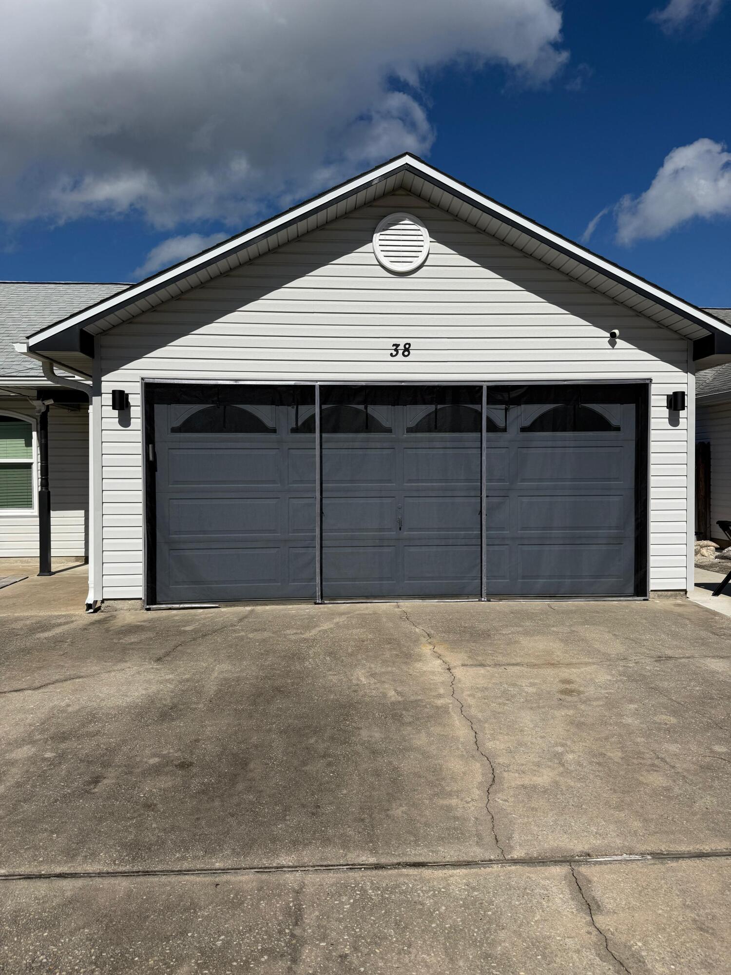 EMERALD ESTATES LOT 47 - Residential Lease