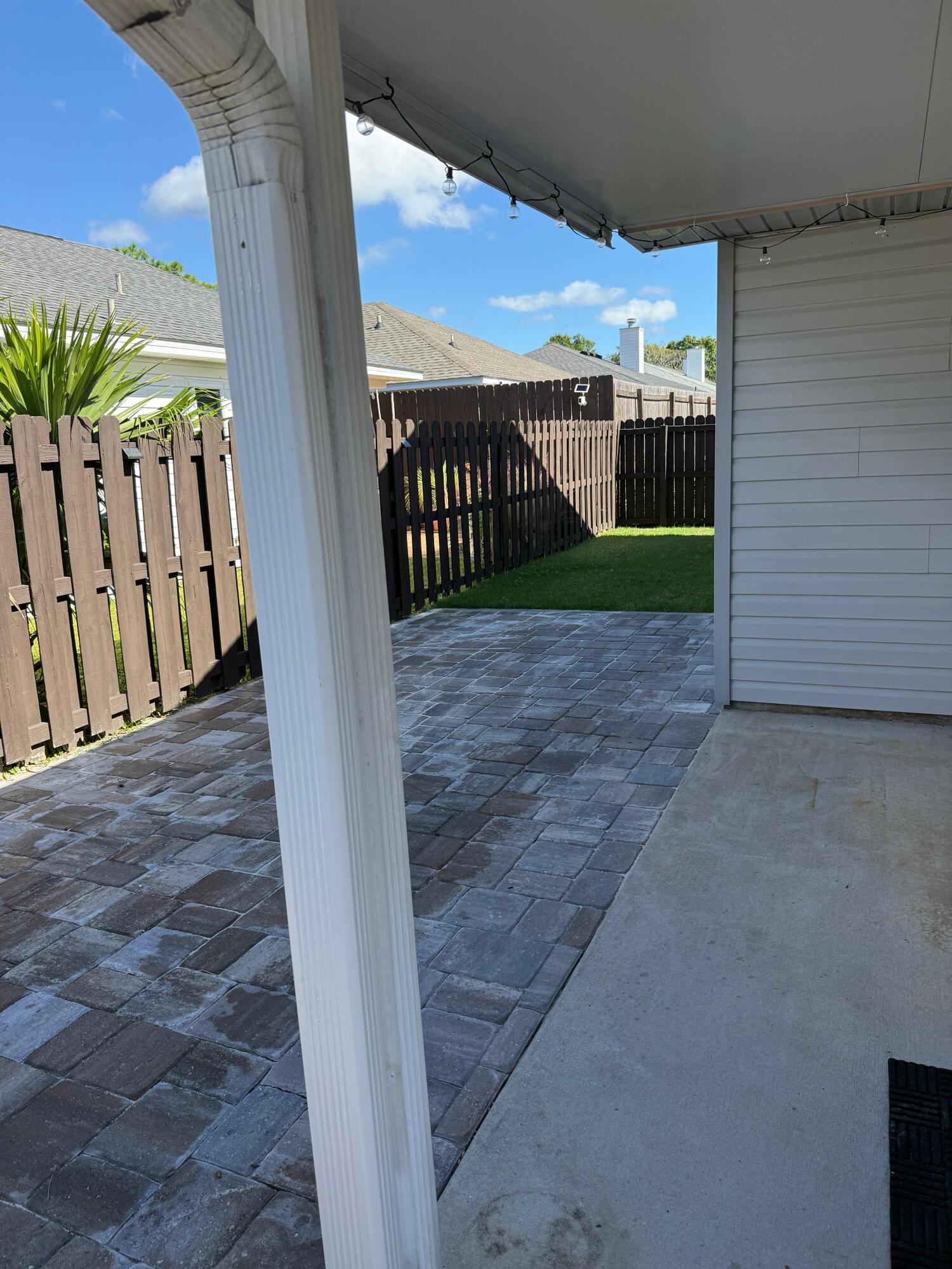 EMERALD ESTATES LOT 47 - Residential Lease