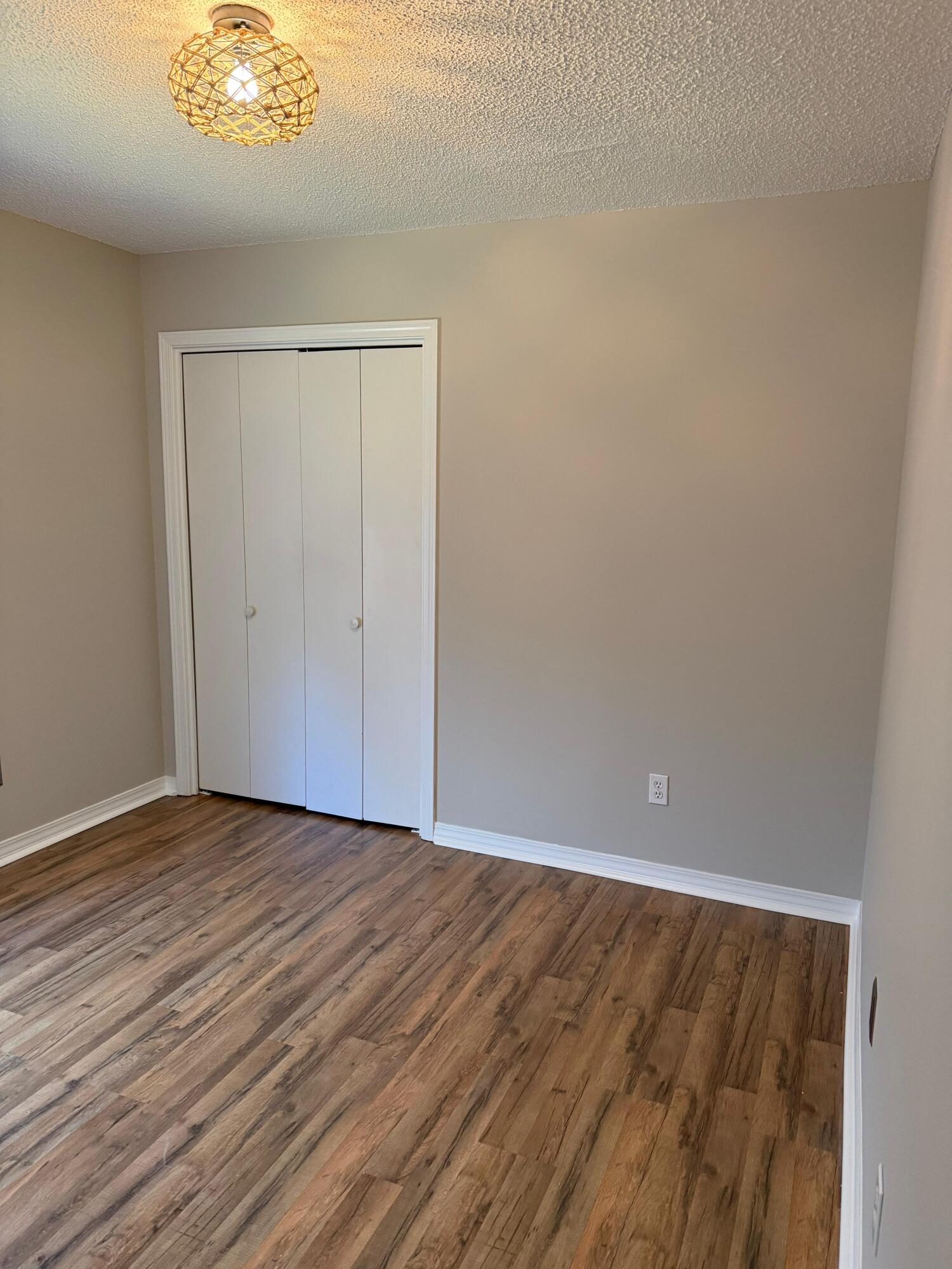 EMERALD ESTATES LOT 47 - Residential Lease