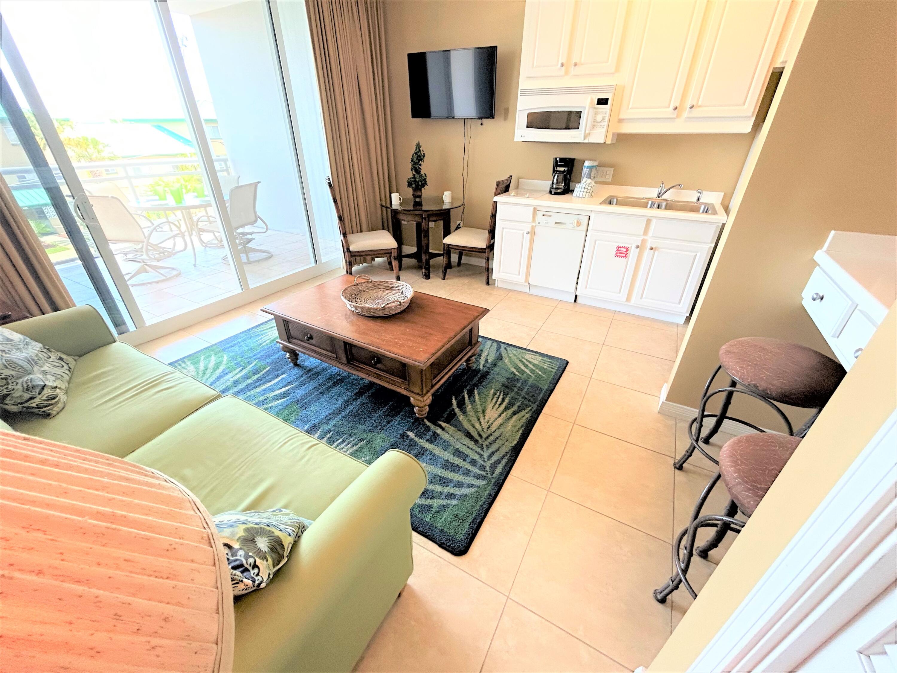 DESTIN WEST GULFSIDE VILLAS - Residential