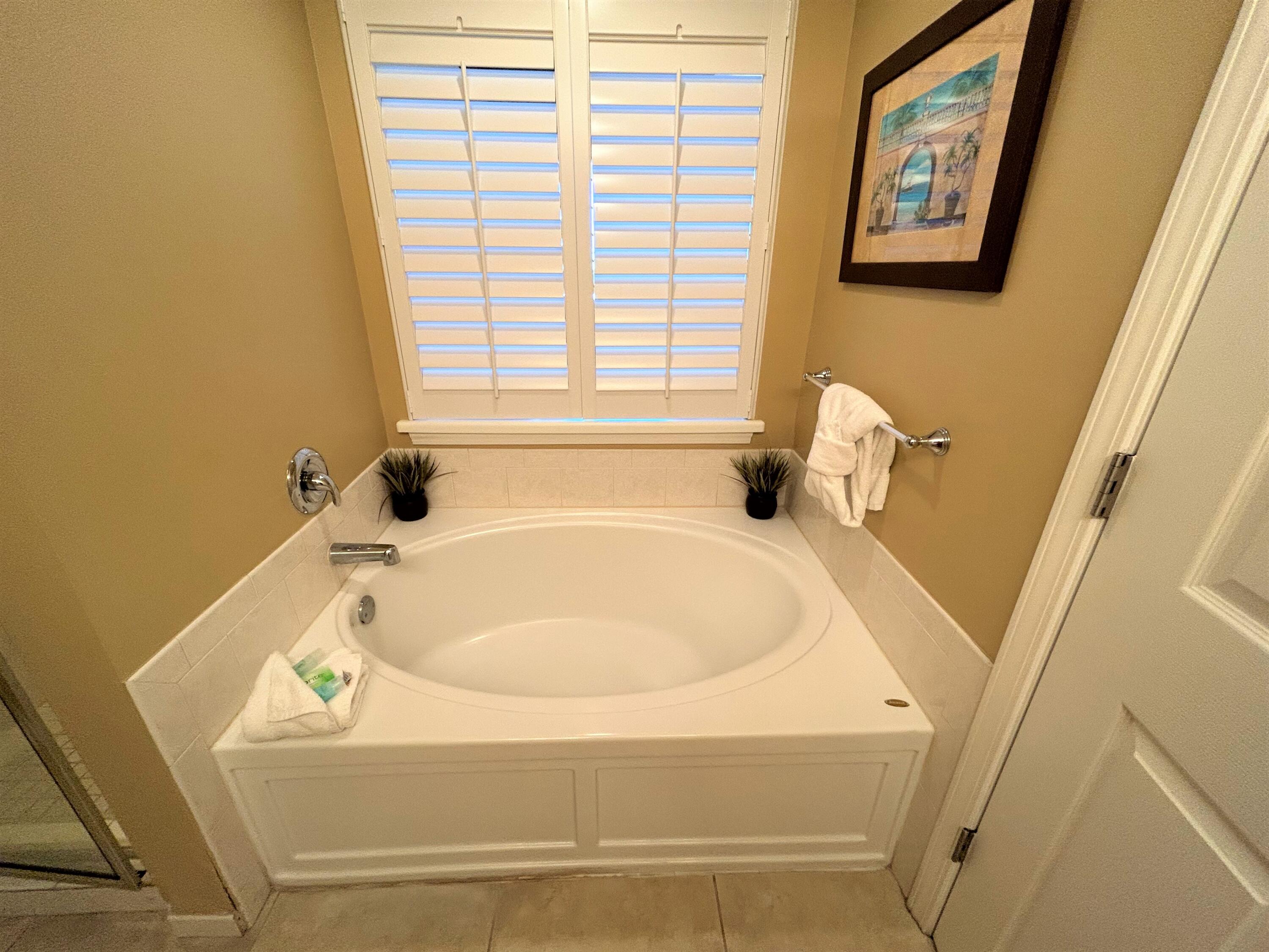 DESTIN WEST GULFSIDE VILLAS - Residential