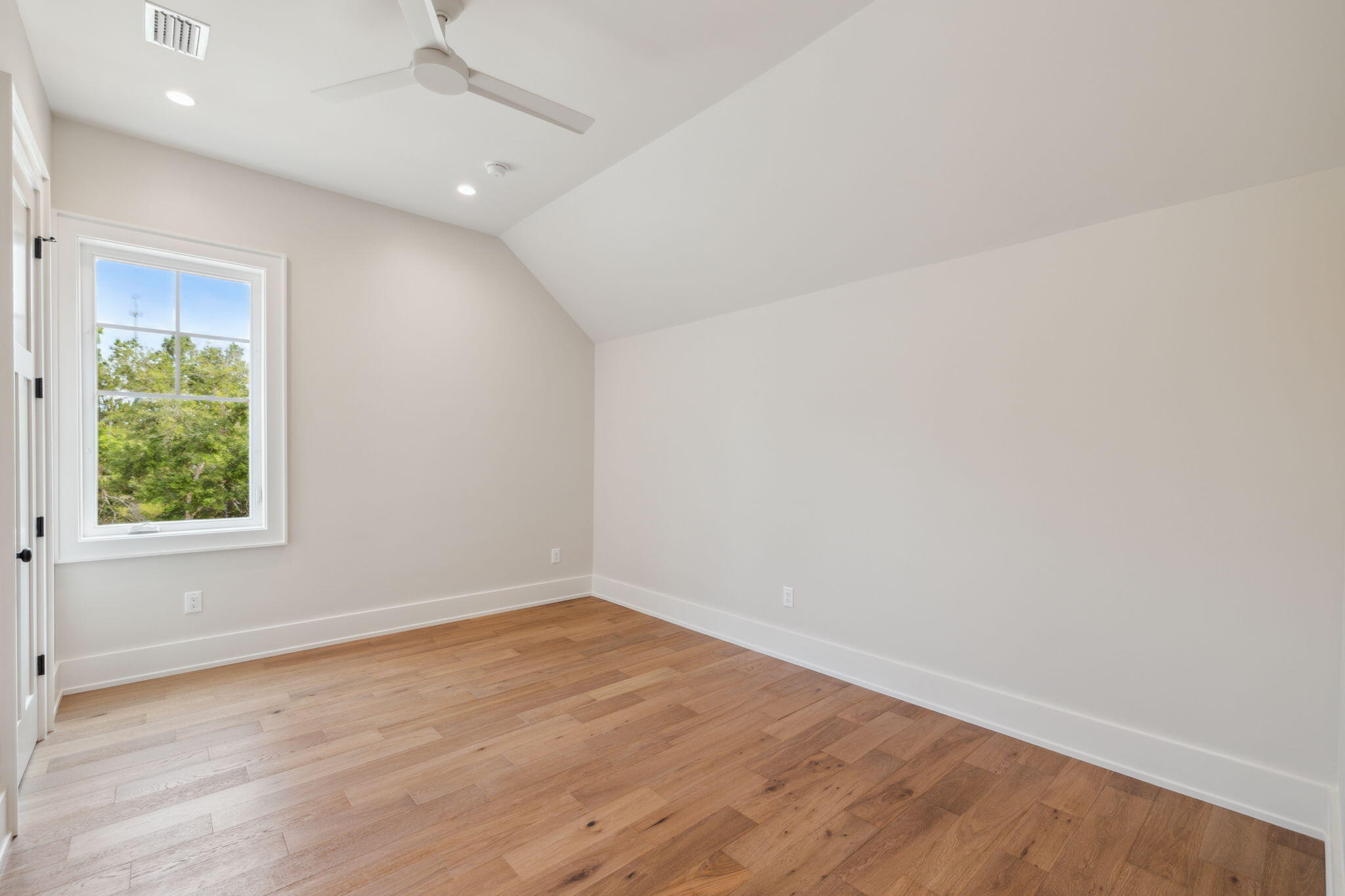 Oak Grove at Eden's Landing - Residential