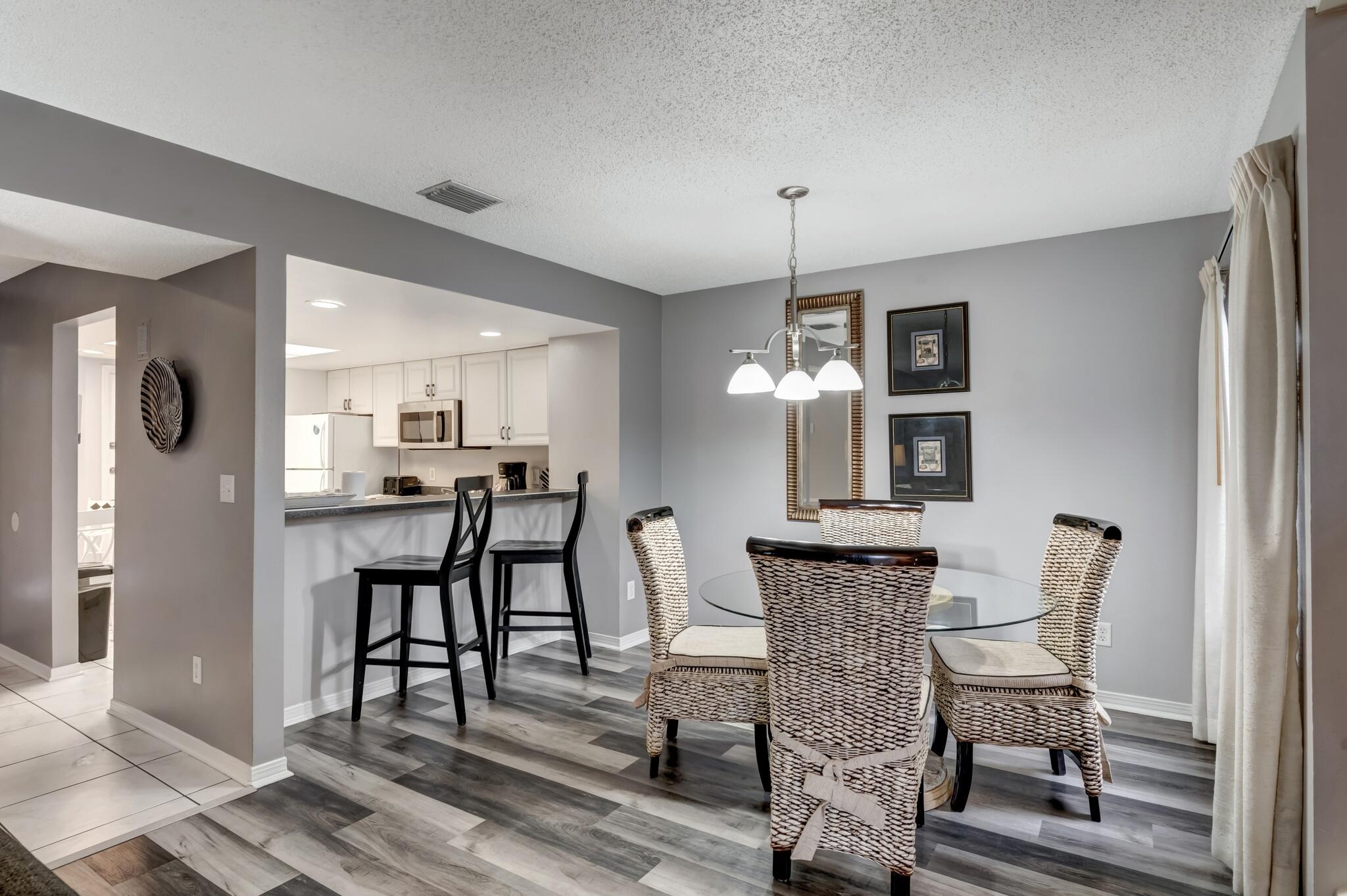 FAIRWAYS AT SANDESTIN PH 1 - Residential Lease