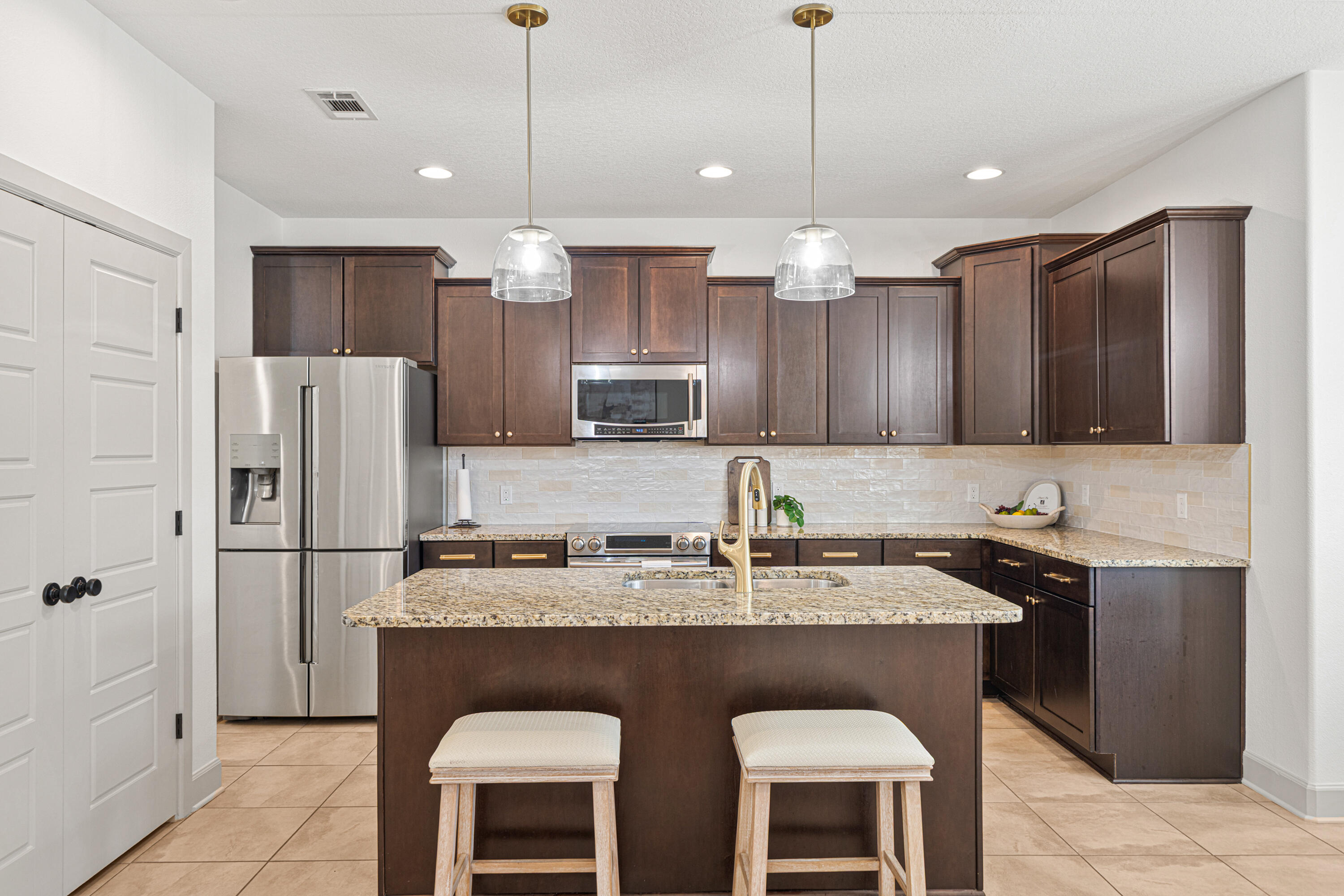 LAKE ARTHUR EST PH II - Residential