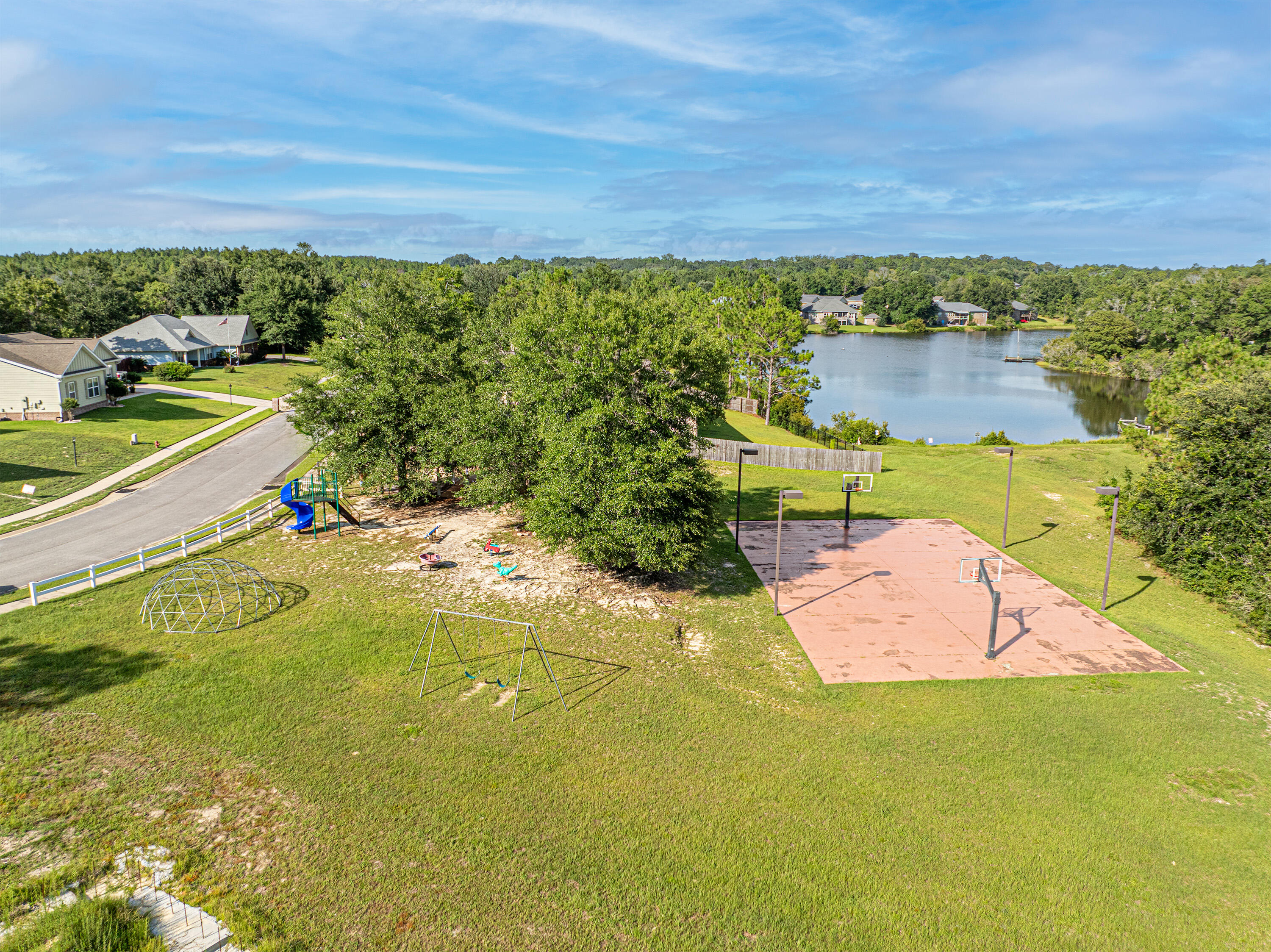 LAKE ARTHUR EST PH II - Residential