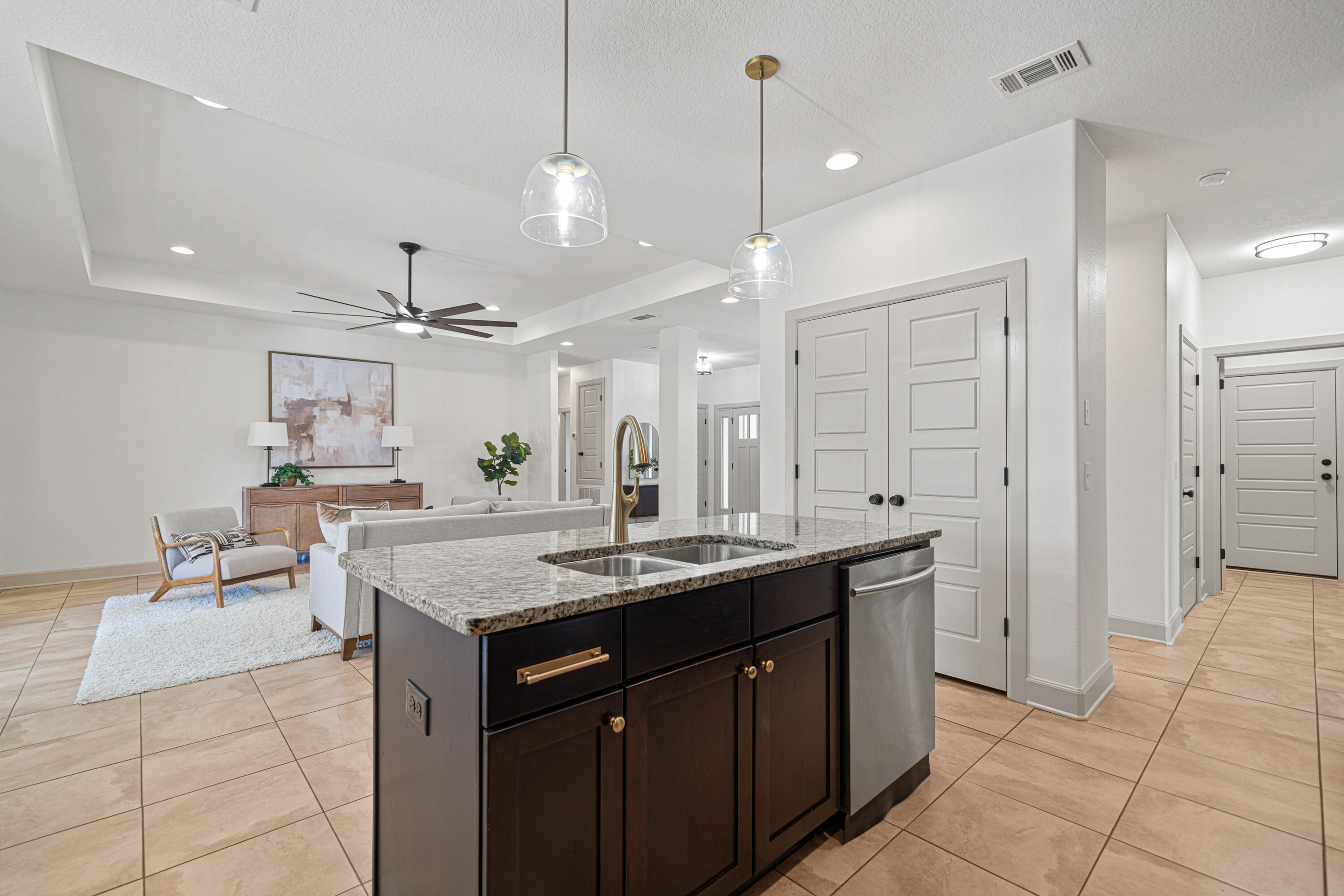 LAKE ARTHUR EST PH II - Residential