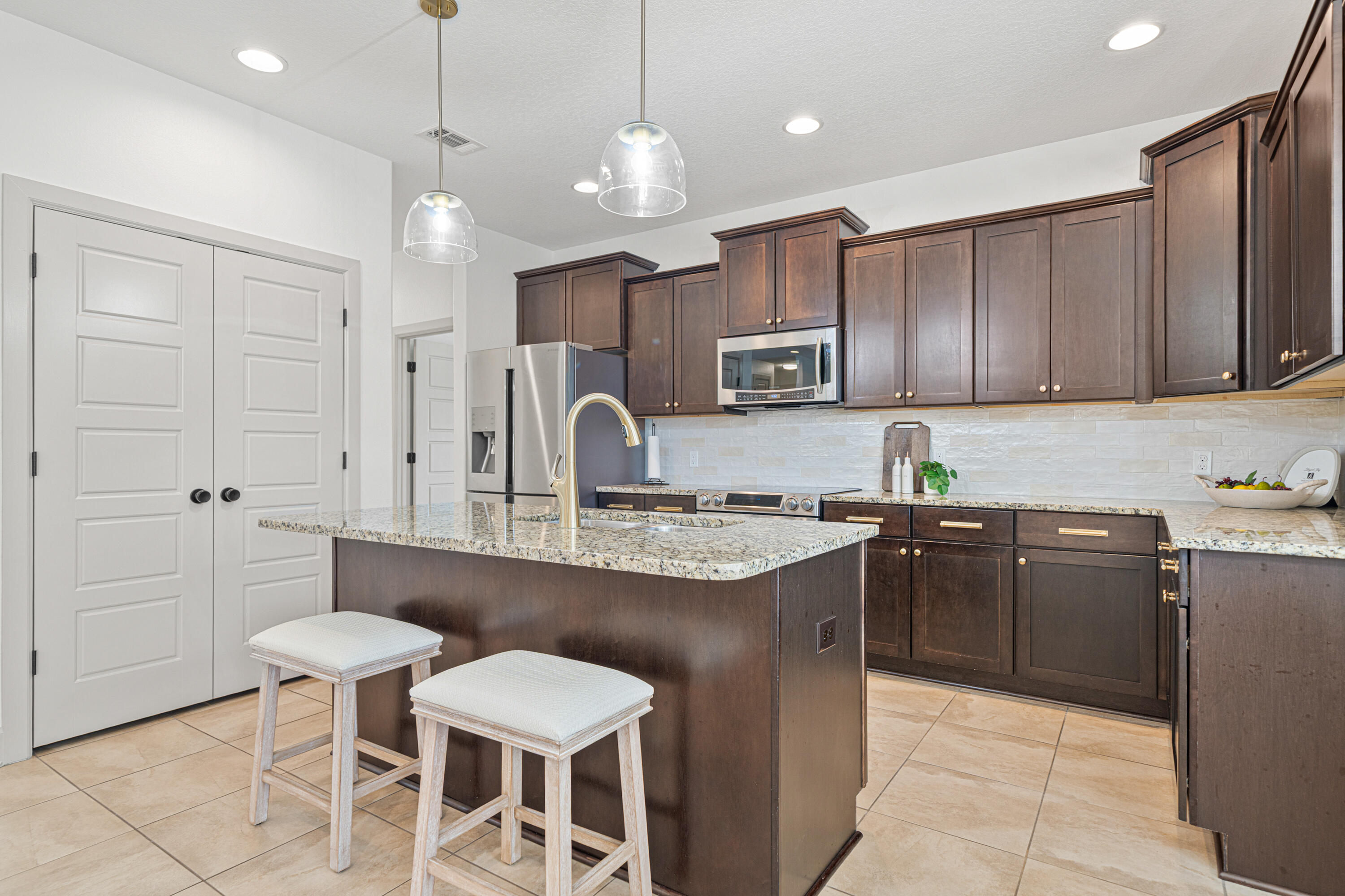 LAKE ARTHUR EST PH II - Residential