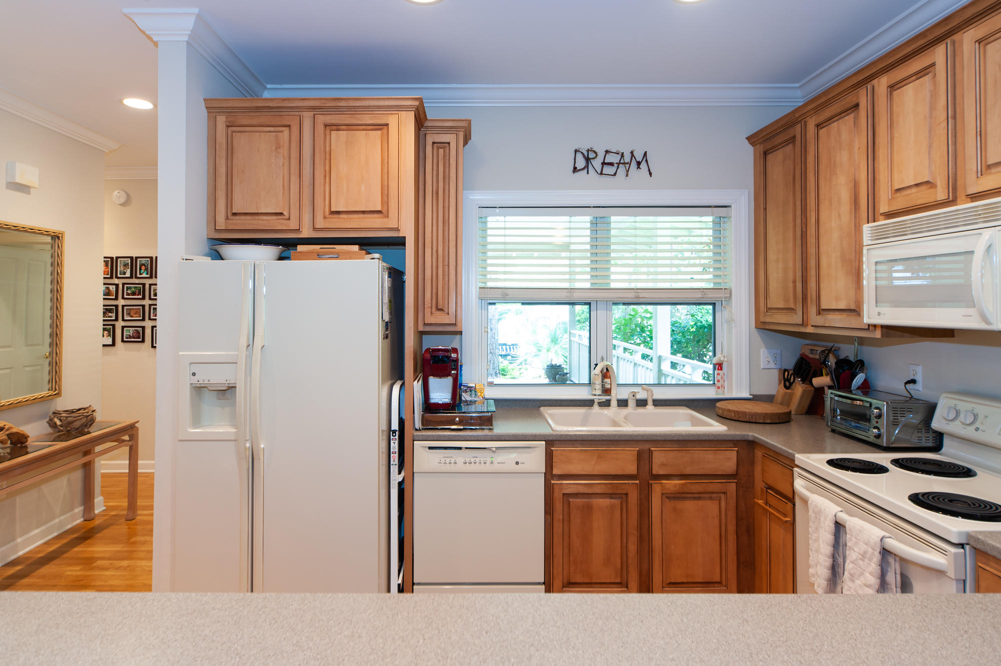 PRESTWICK PLACE - Residential