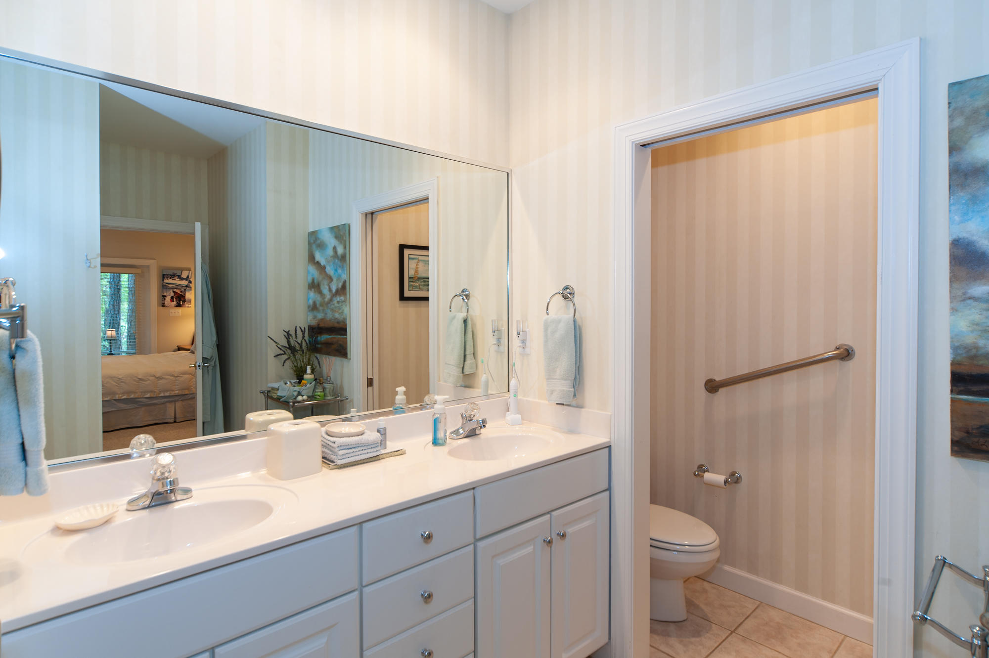 PRESTWICK PLACE - Residential