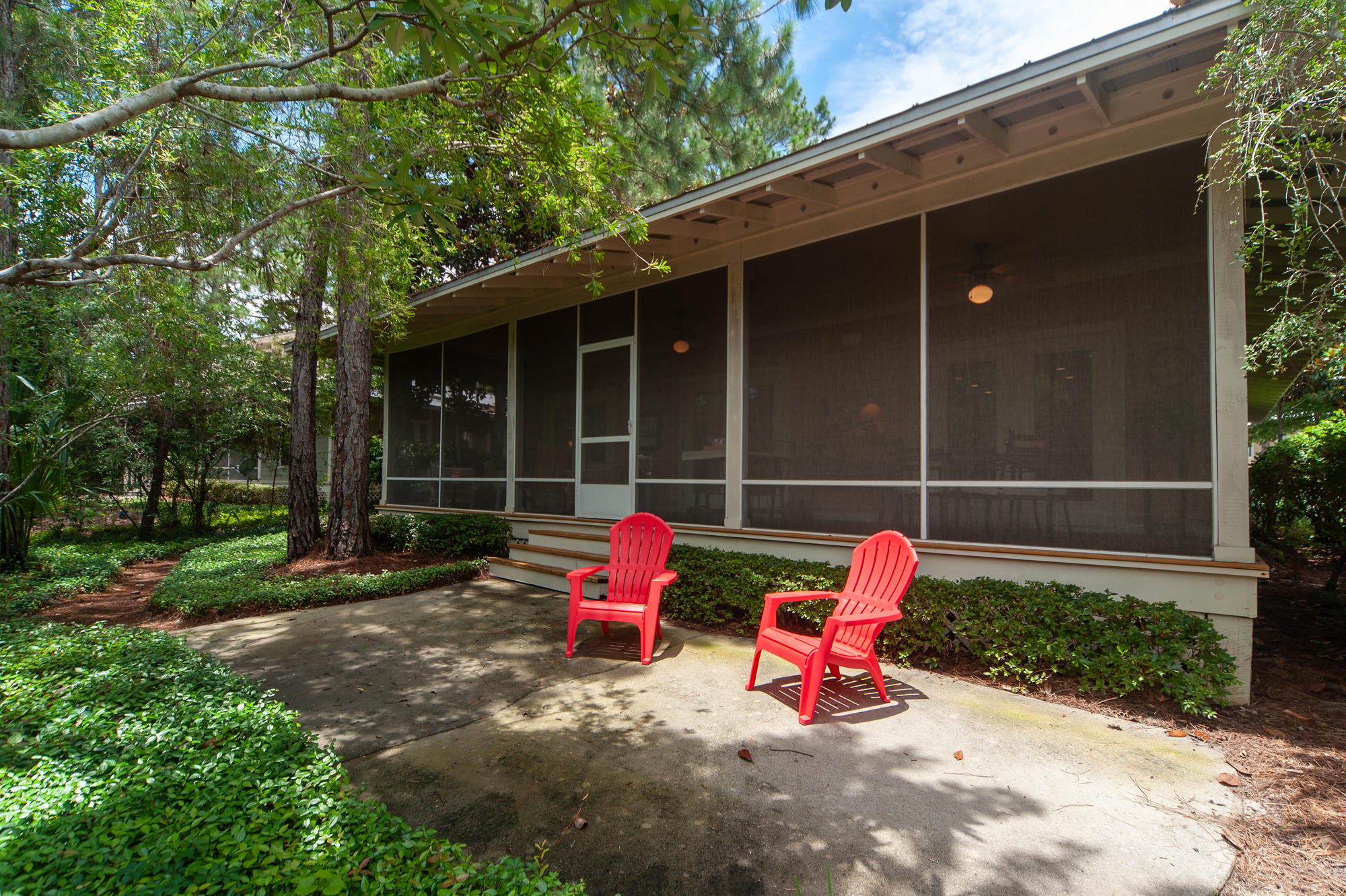 PRESTWICK PLACE - Residential