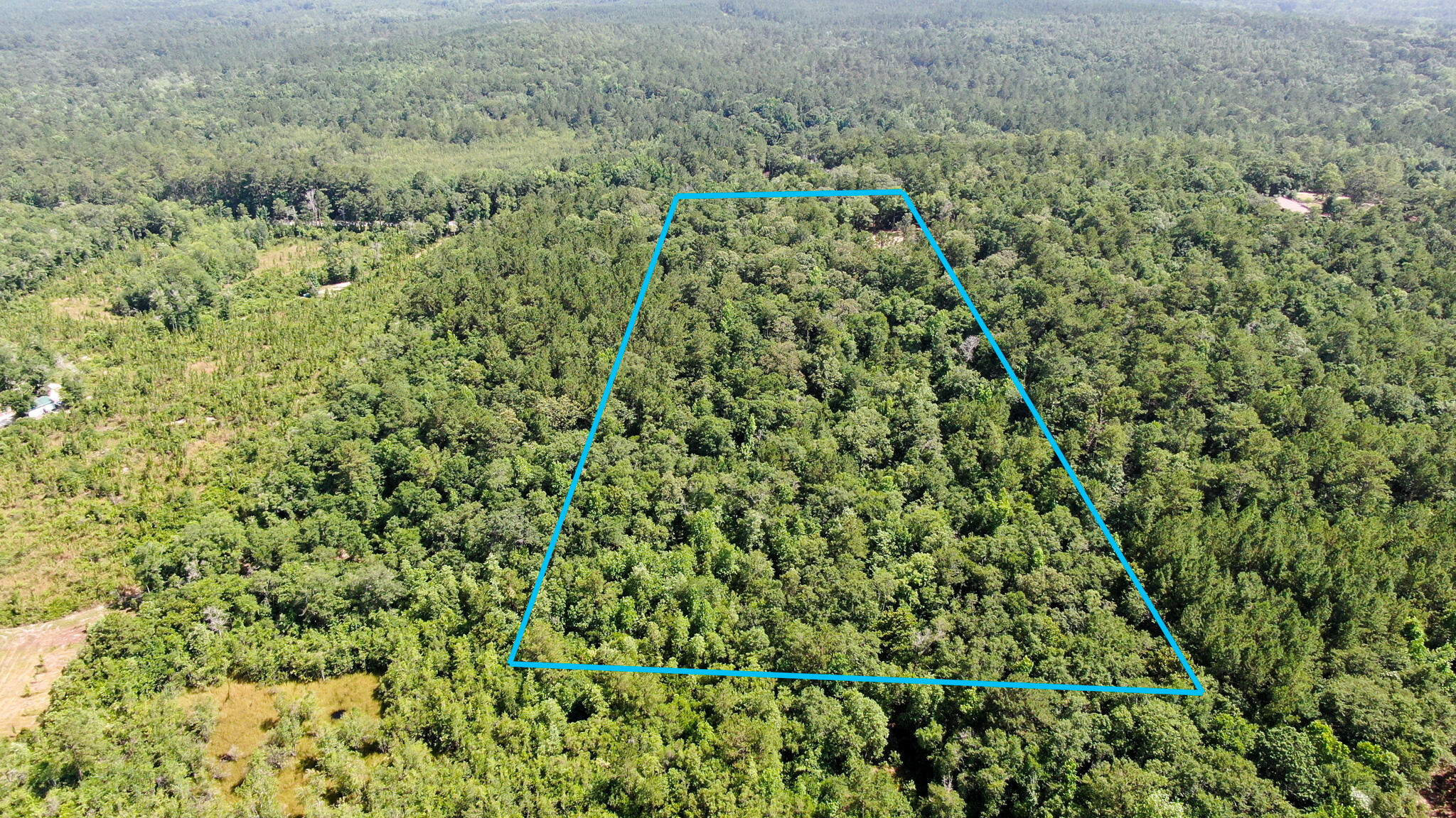 METES & BOUNDS - Land