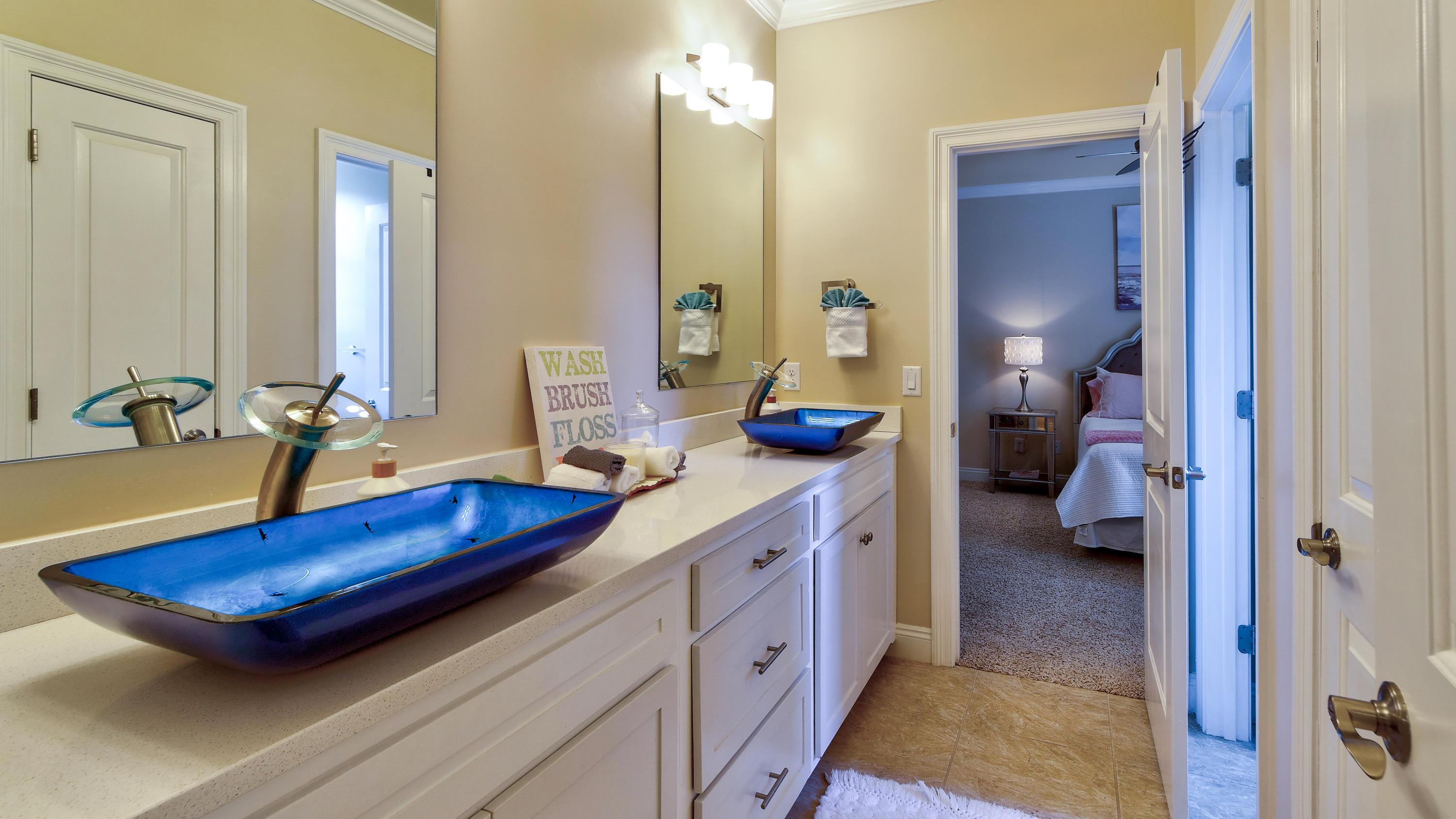 DRAGON'S RIDGE - Residential