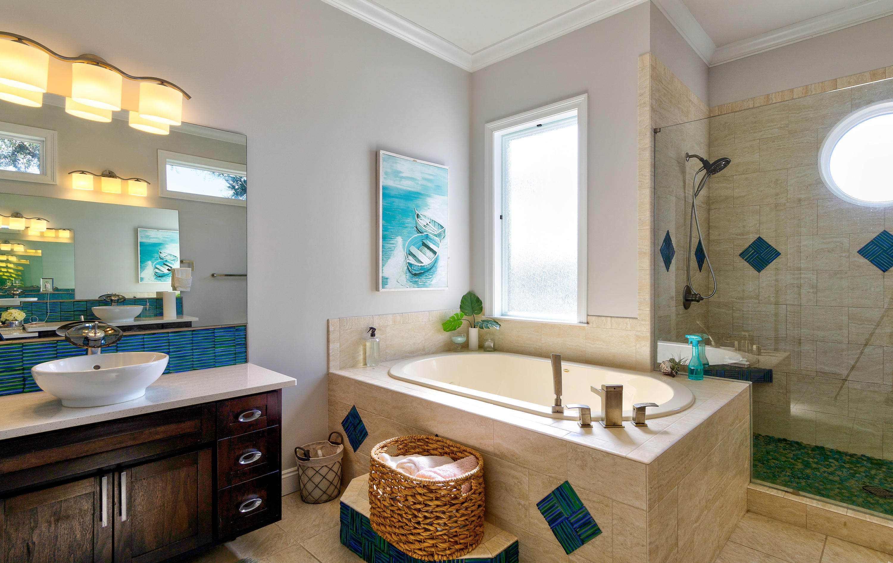 DRAGON'S RIDGE - Residential