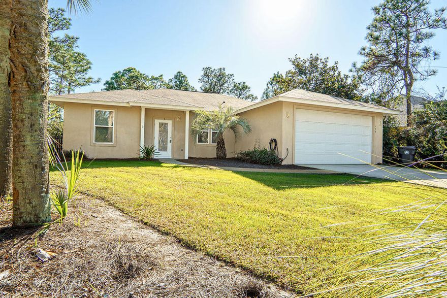 Great home conveniently located to Sandestin area for hospital, grocery stores, restaurants, etc. Also, has deeded water access for launching your boat or watercraft on Mack Bayou. Wonderful neighborhood conducive to walking , kids playing and riding bicycles.