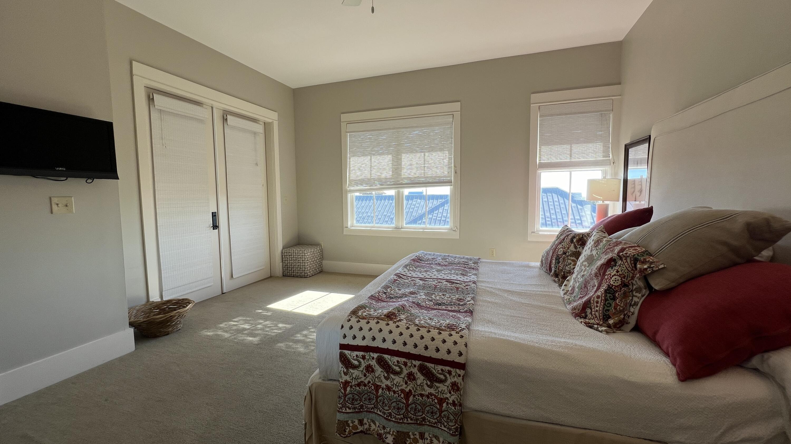 REDFISH VILLAGE - Residential