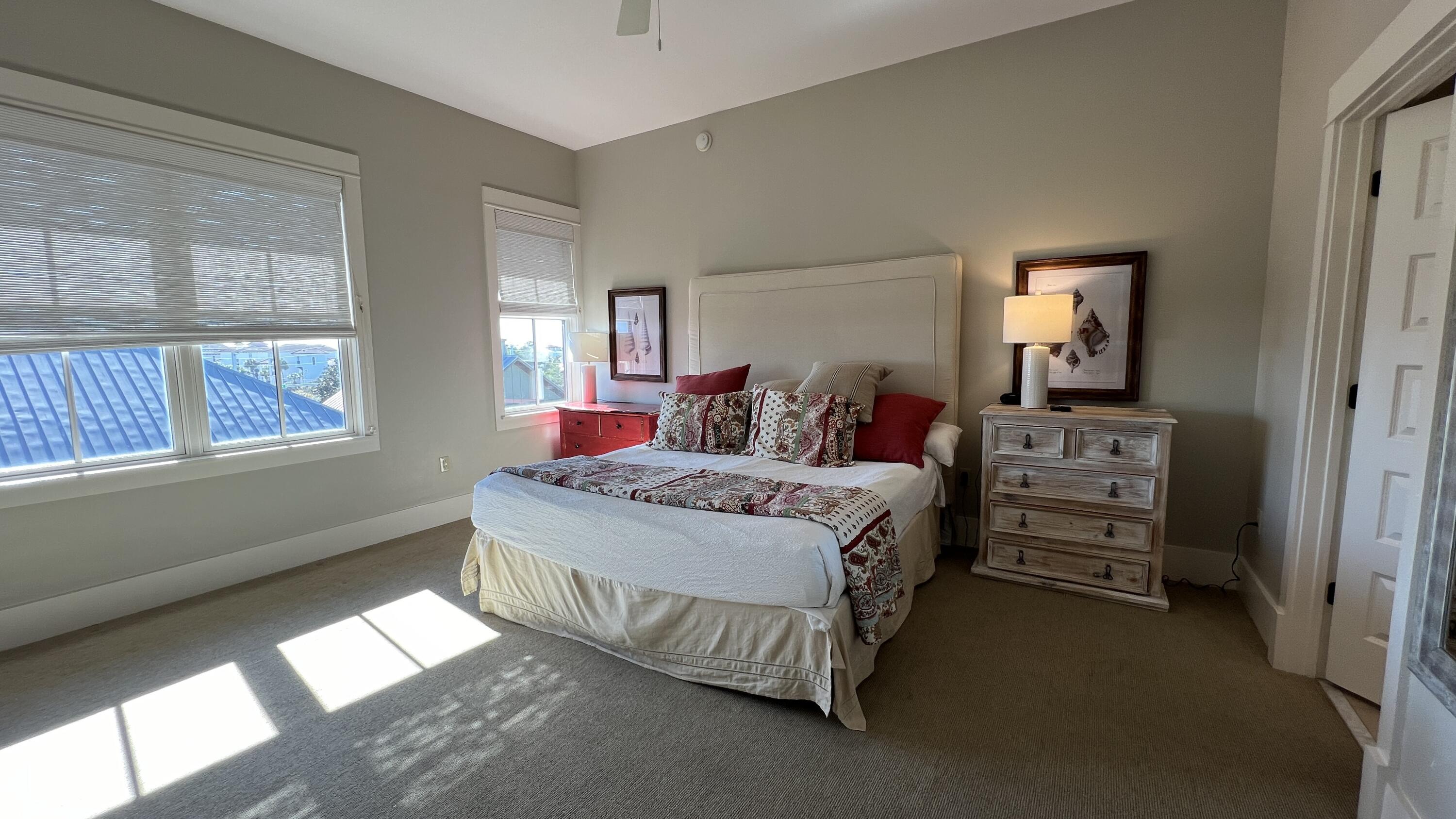 REDFISH VILLAGE - Residential