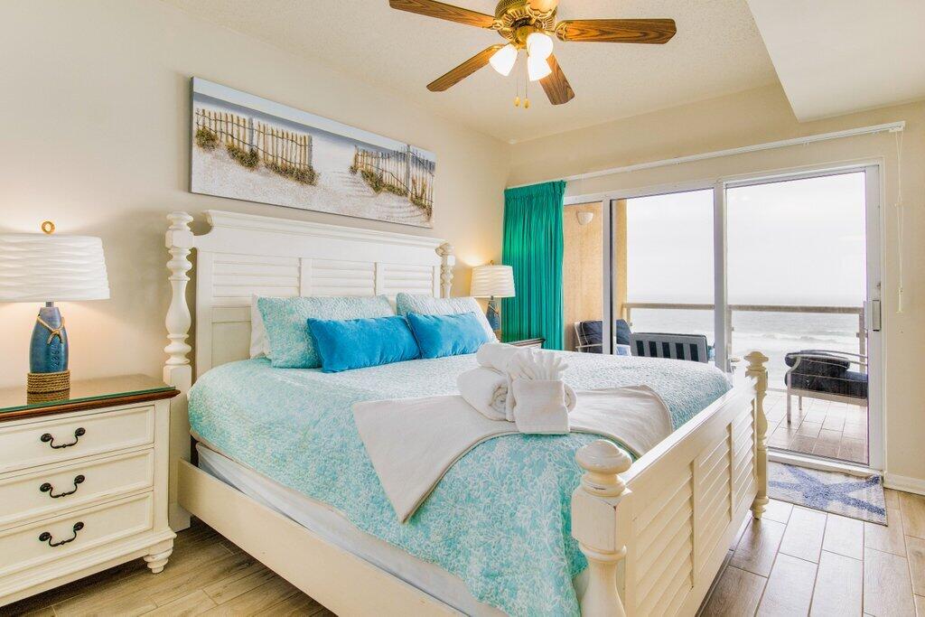 EMERALD ISLE - Residential