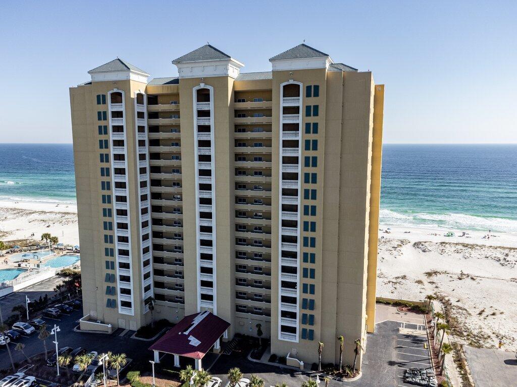 EMERALD ISLE - Residential