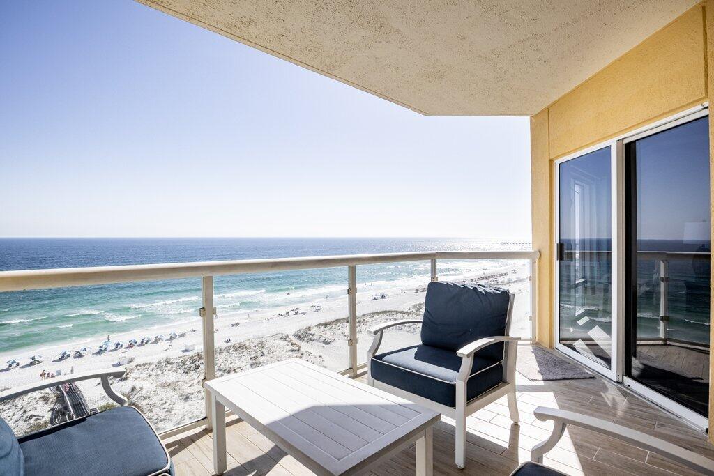 EMERALD ISLE - Residential