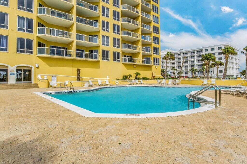 EMERALD ISLE - Residential