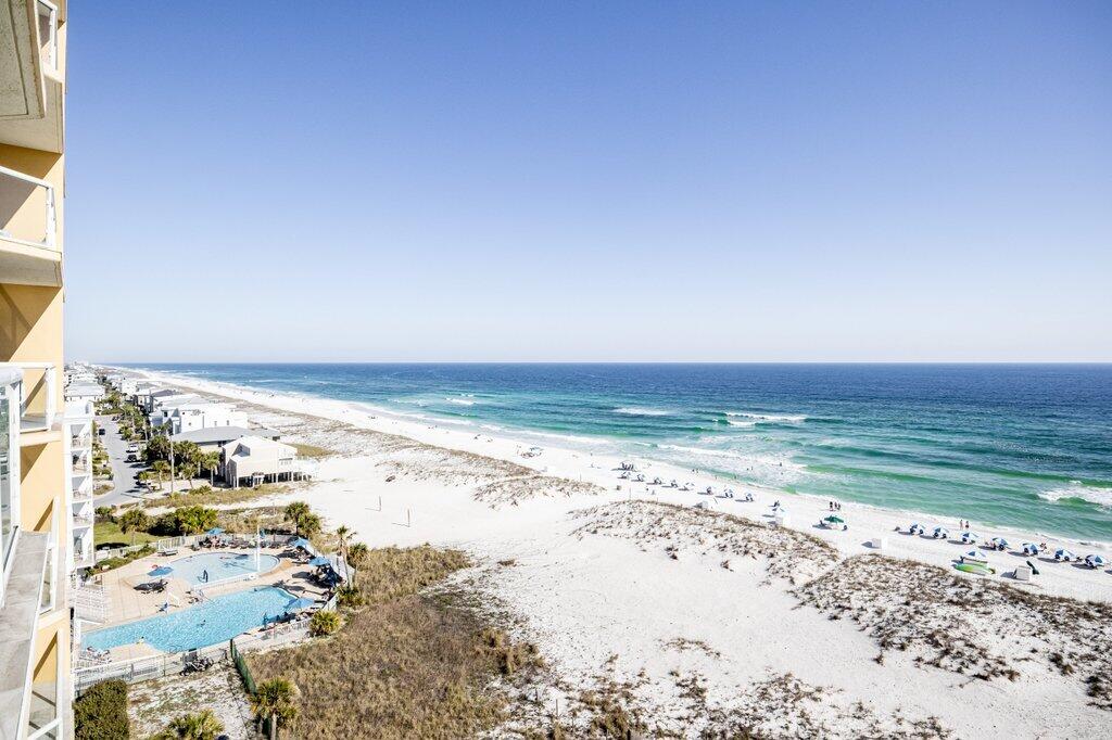 EMERALD ISLE - Residential