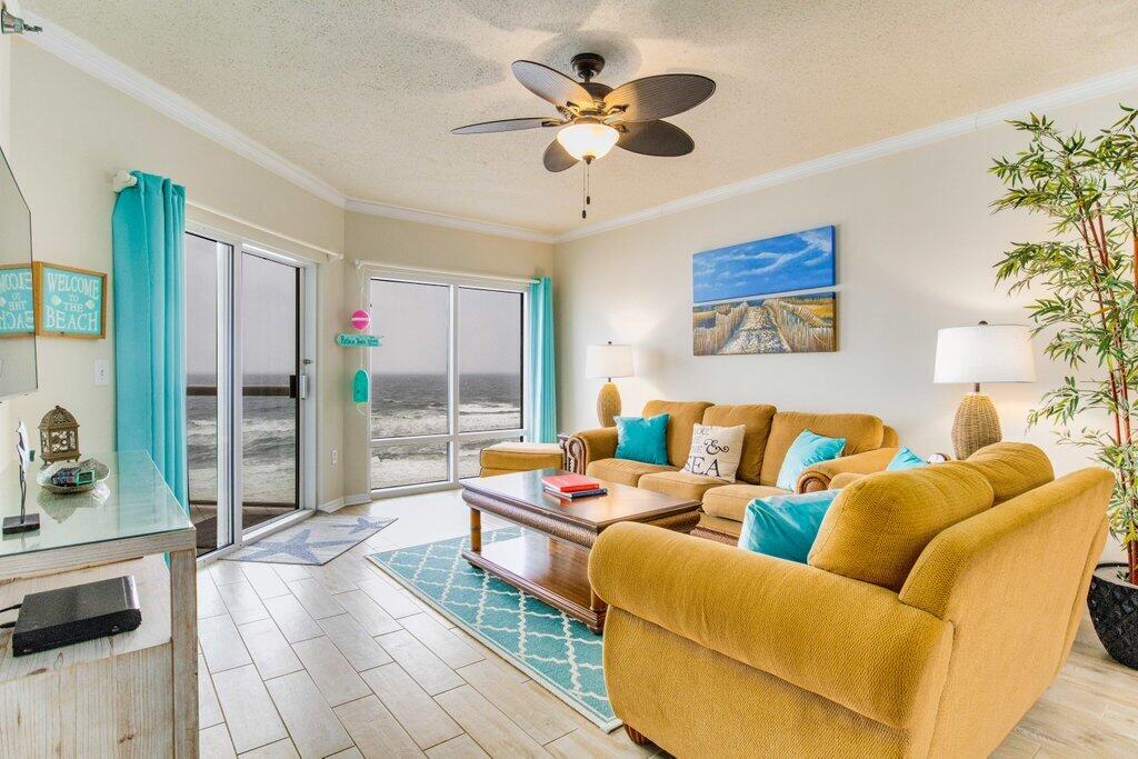 EMERALD ISLE - Residential