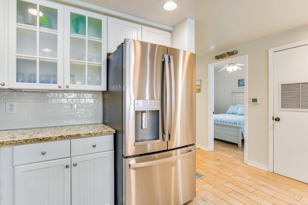 EMERALD ISLE - Residential