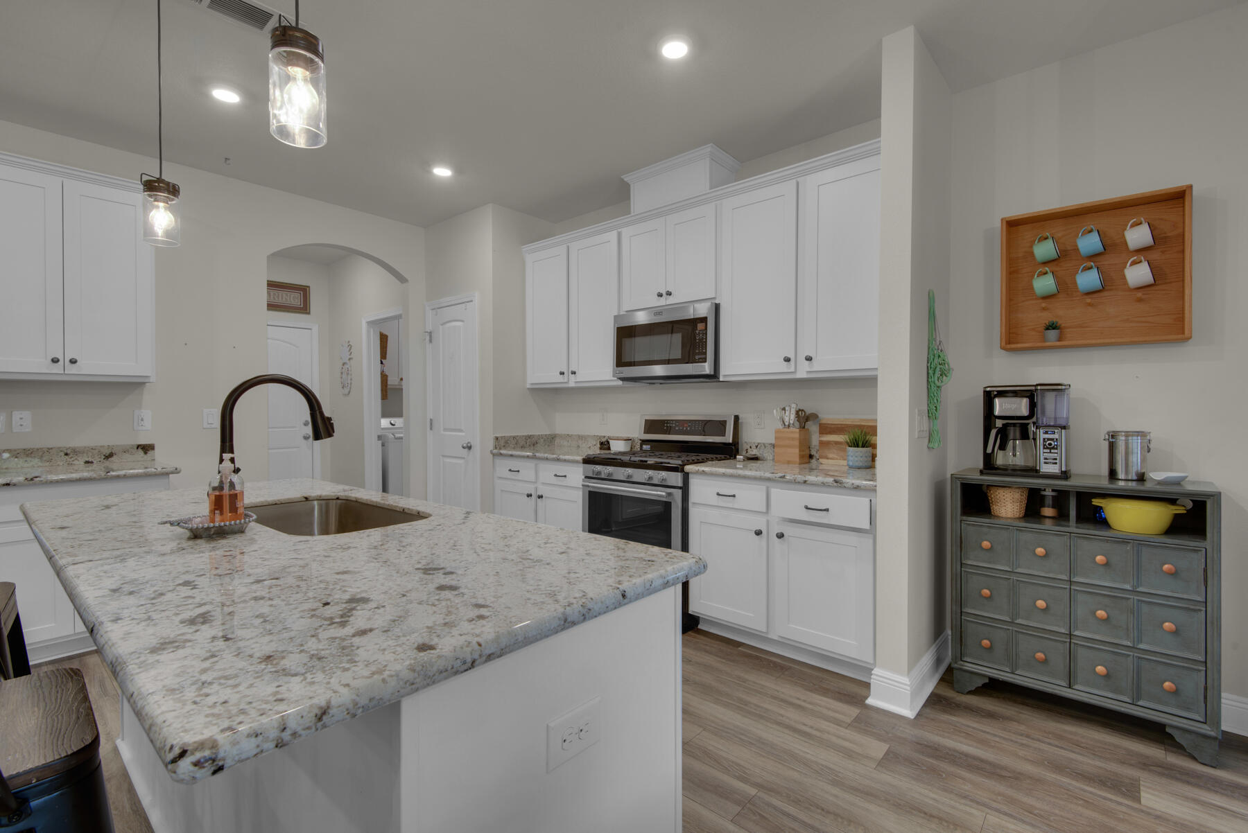 HAMMOCK BAY - Residential