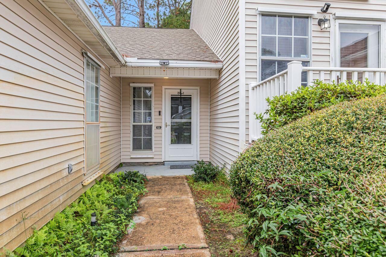 EMERALD GARDENS - Residential Lease
