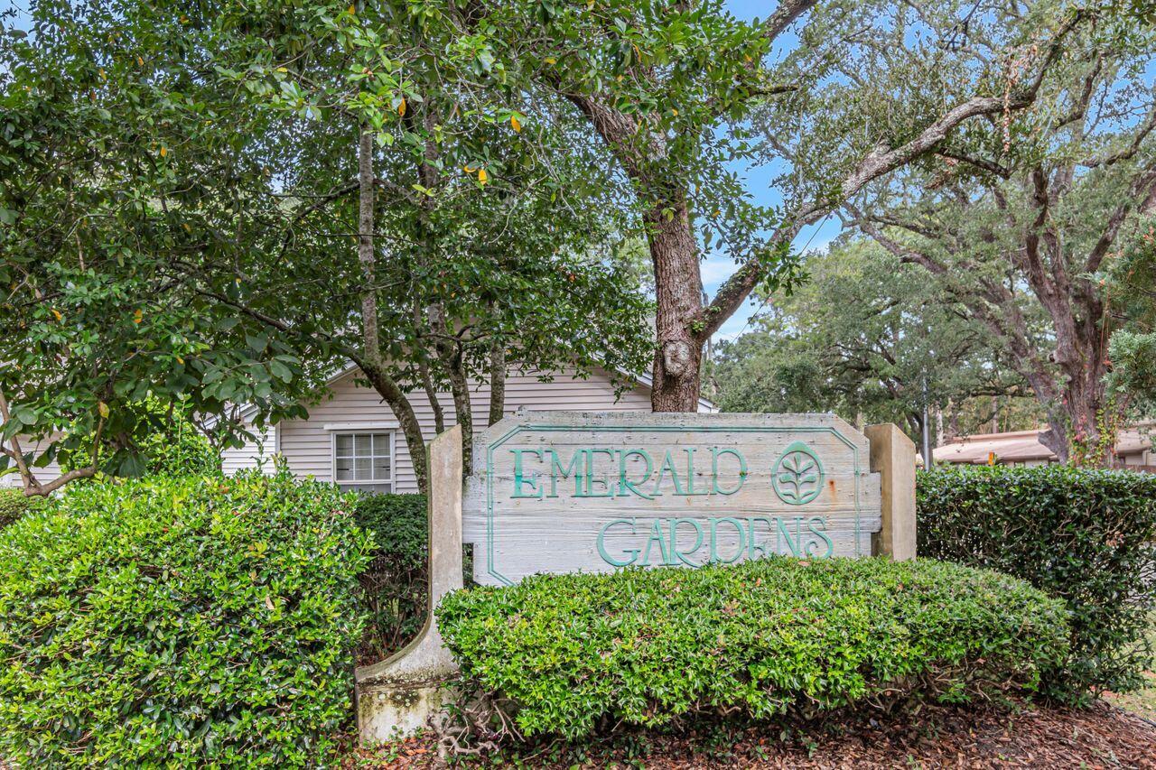 EMERALD GARDENS - Residential Lease