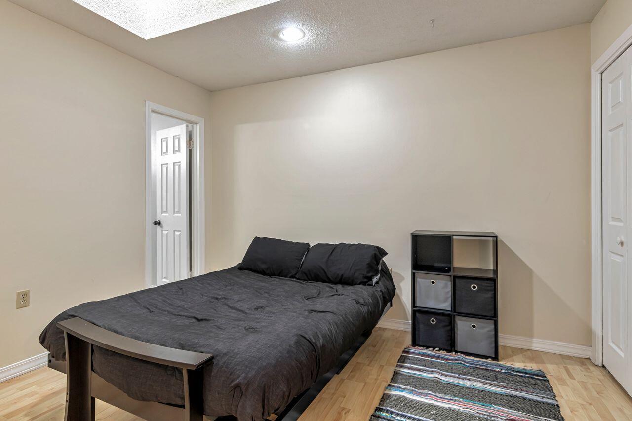 EMERALD GARDENS - Residential Lease