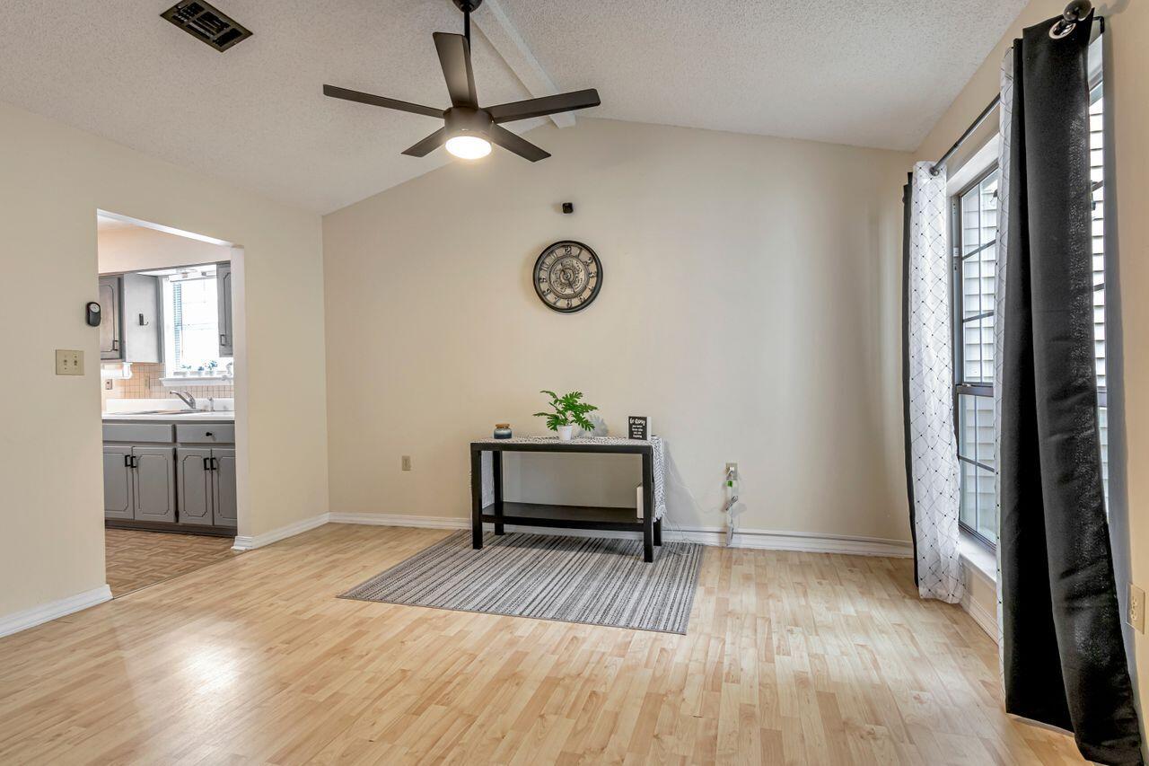EMERALD GARDENS - Residential Lease