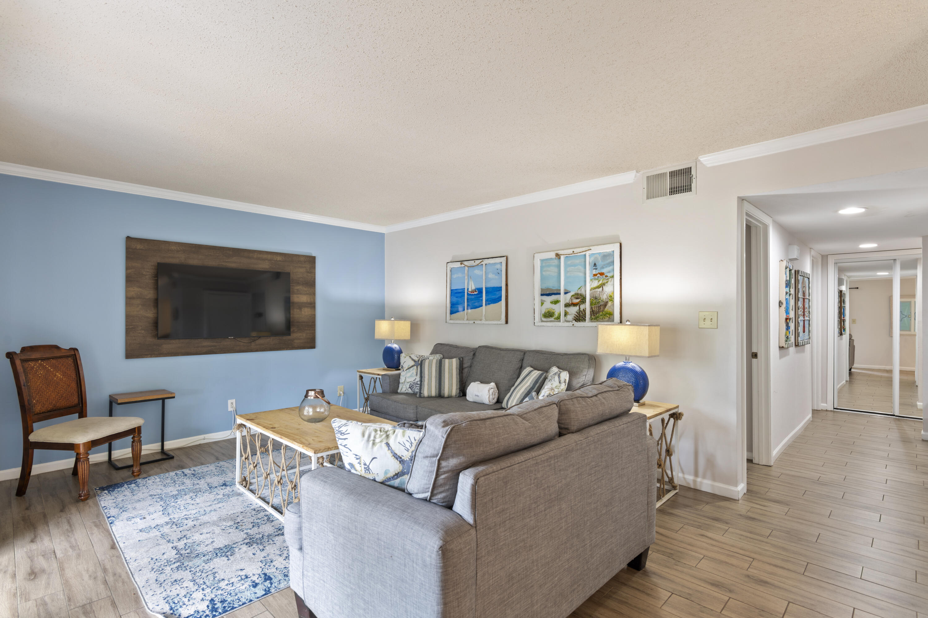 SEASCAPE CONDO GARDEN VILLA - Residential