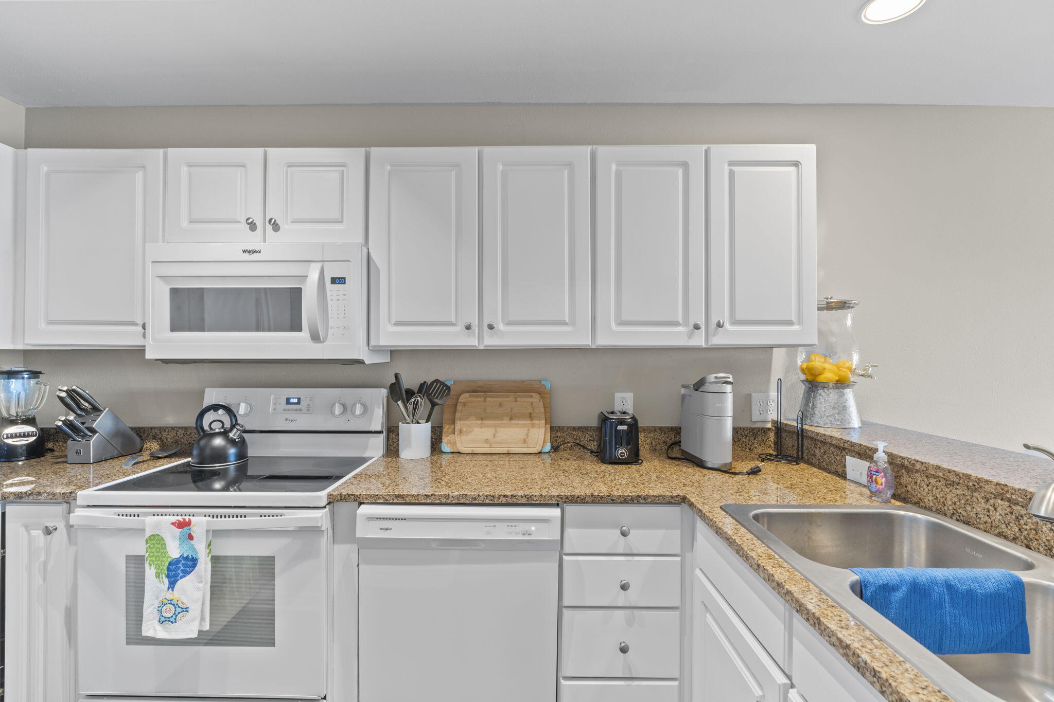 INNERARITY POINT TOWNHOMES - Residential