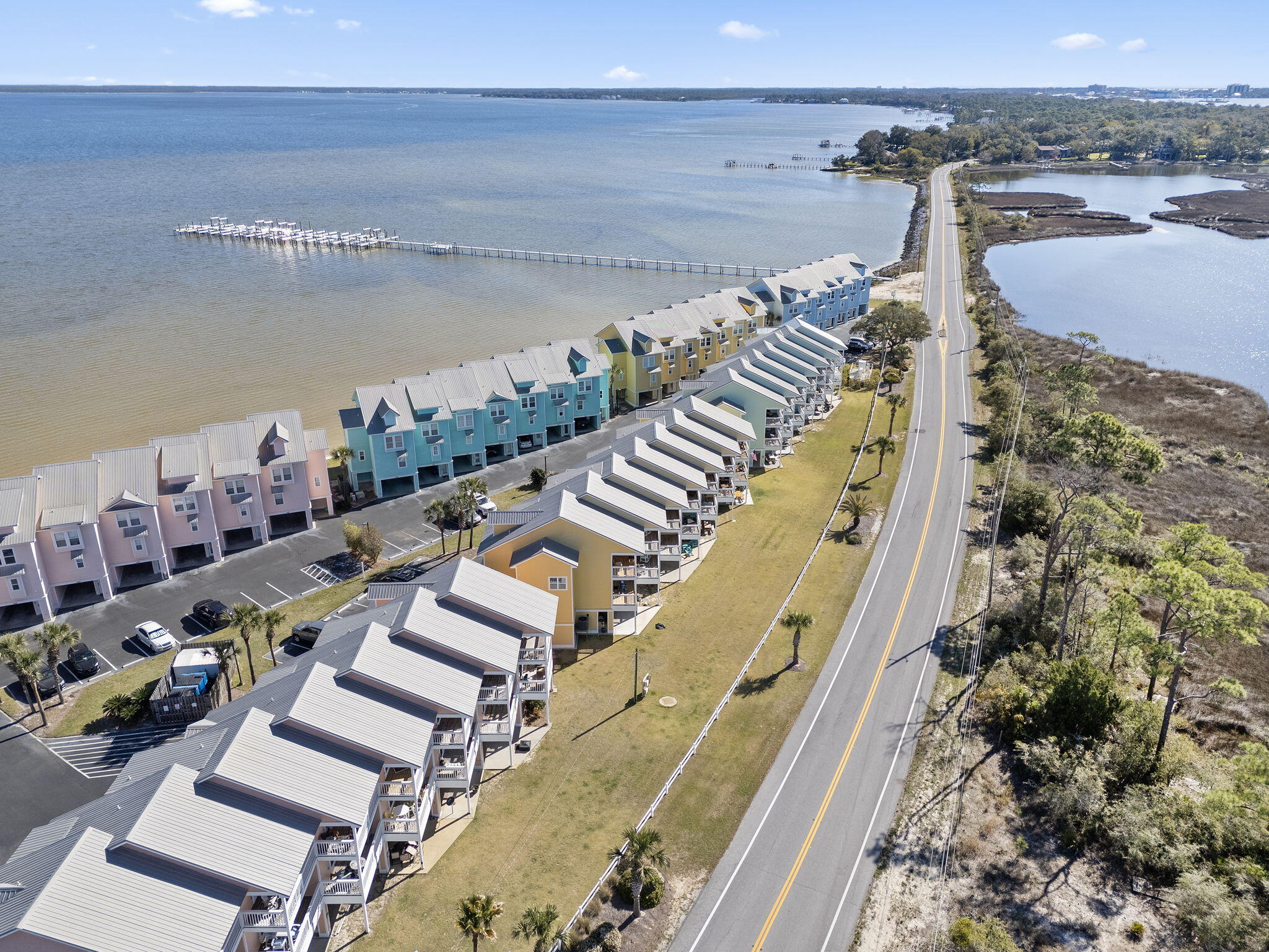 INNERARITY POINT TOWNHOMES - Residential