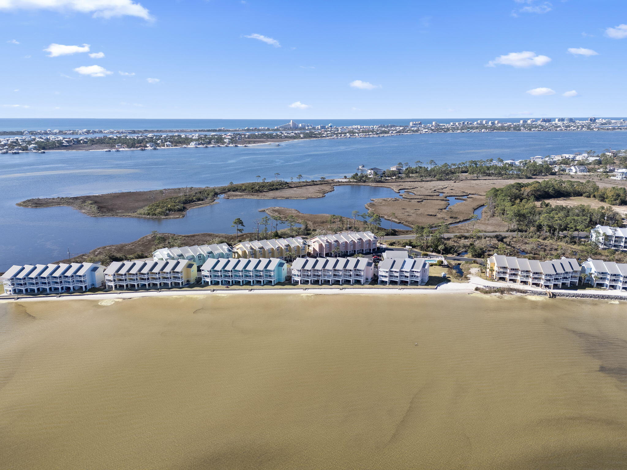 INNERARITY POINT TOWNHOMES - Residential