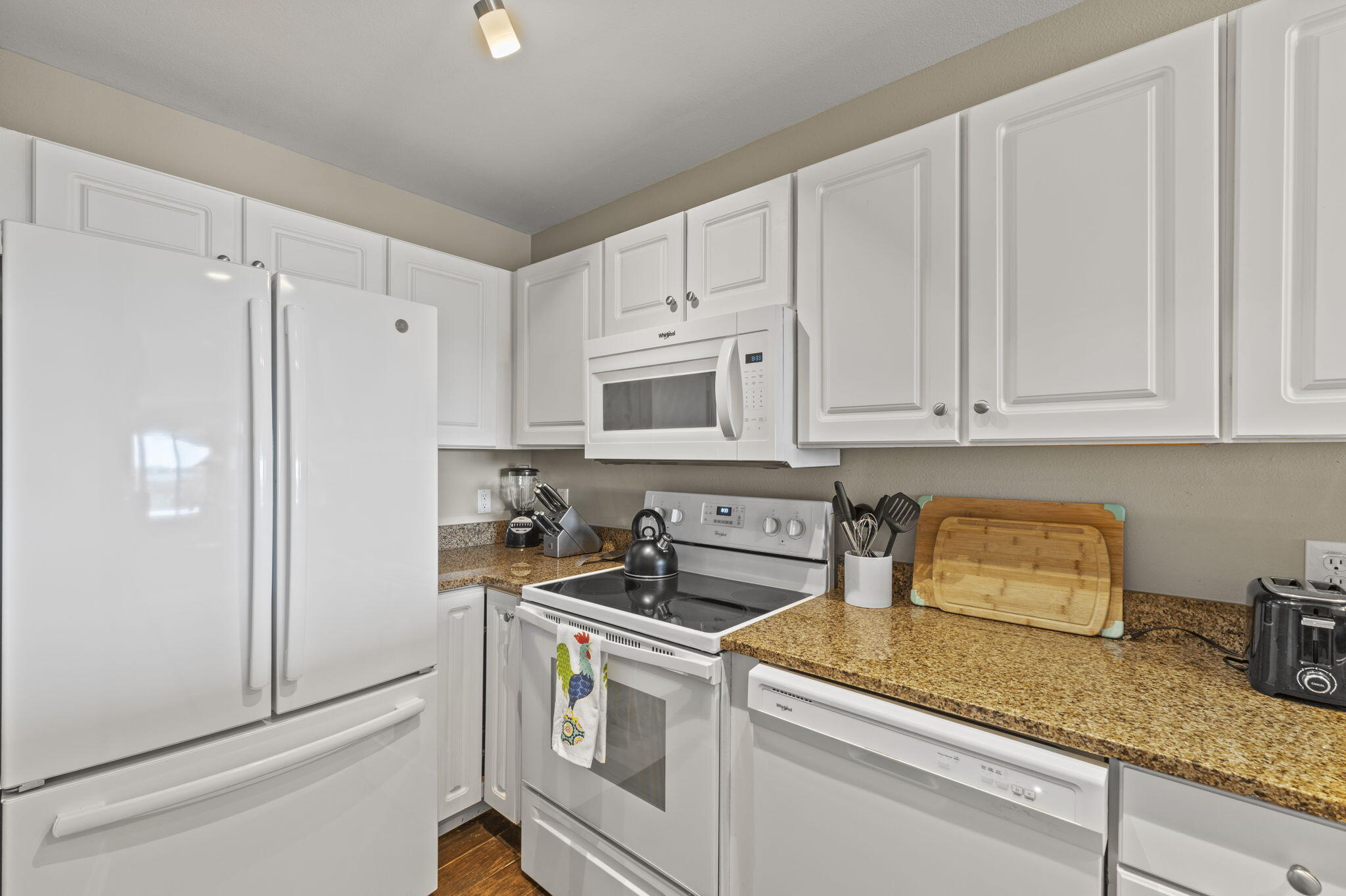 INNERARITY POINT TOWNHOMES - Residential