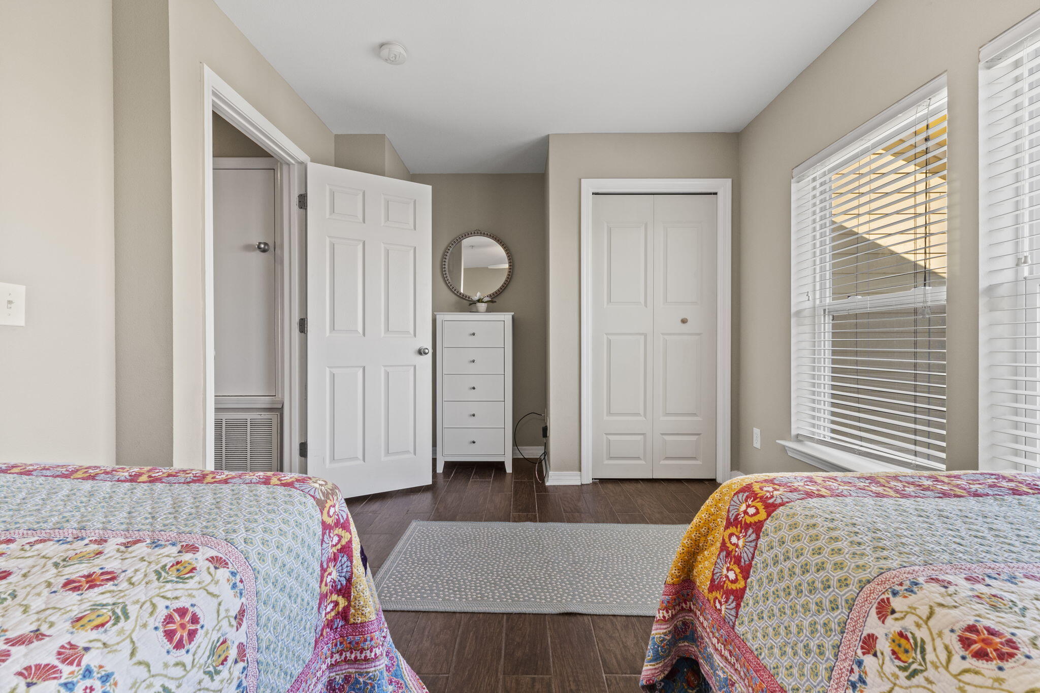 INNERARITY POINT TOWNHOMES - Residential