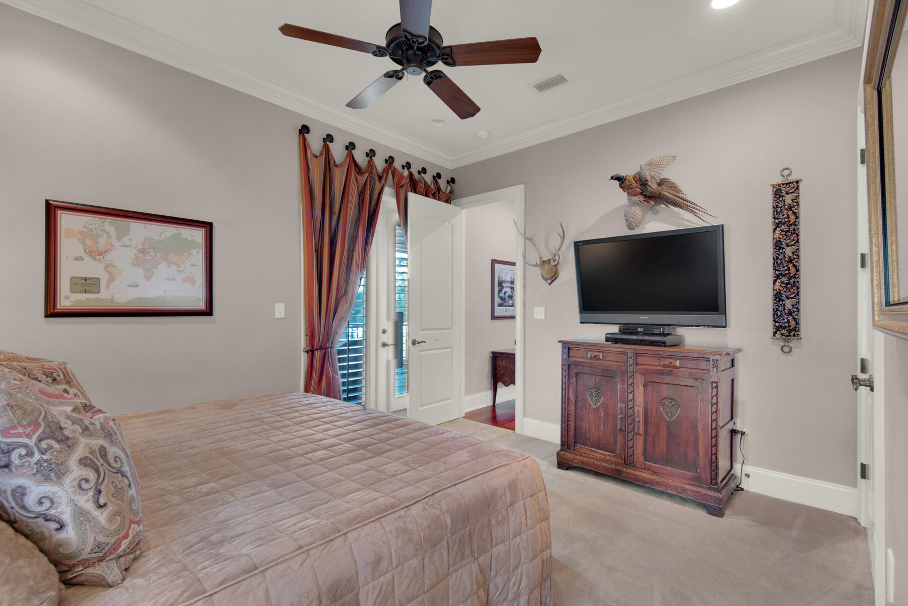BURNT PINE - Residential