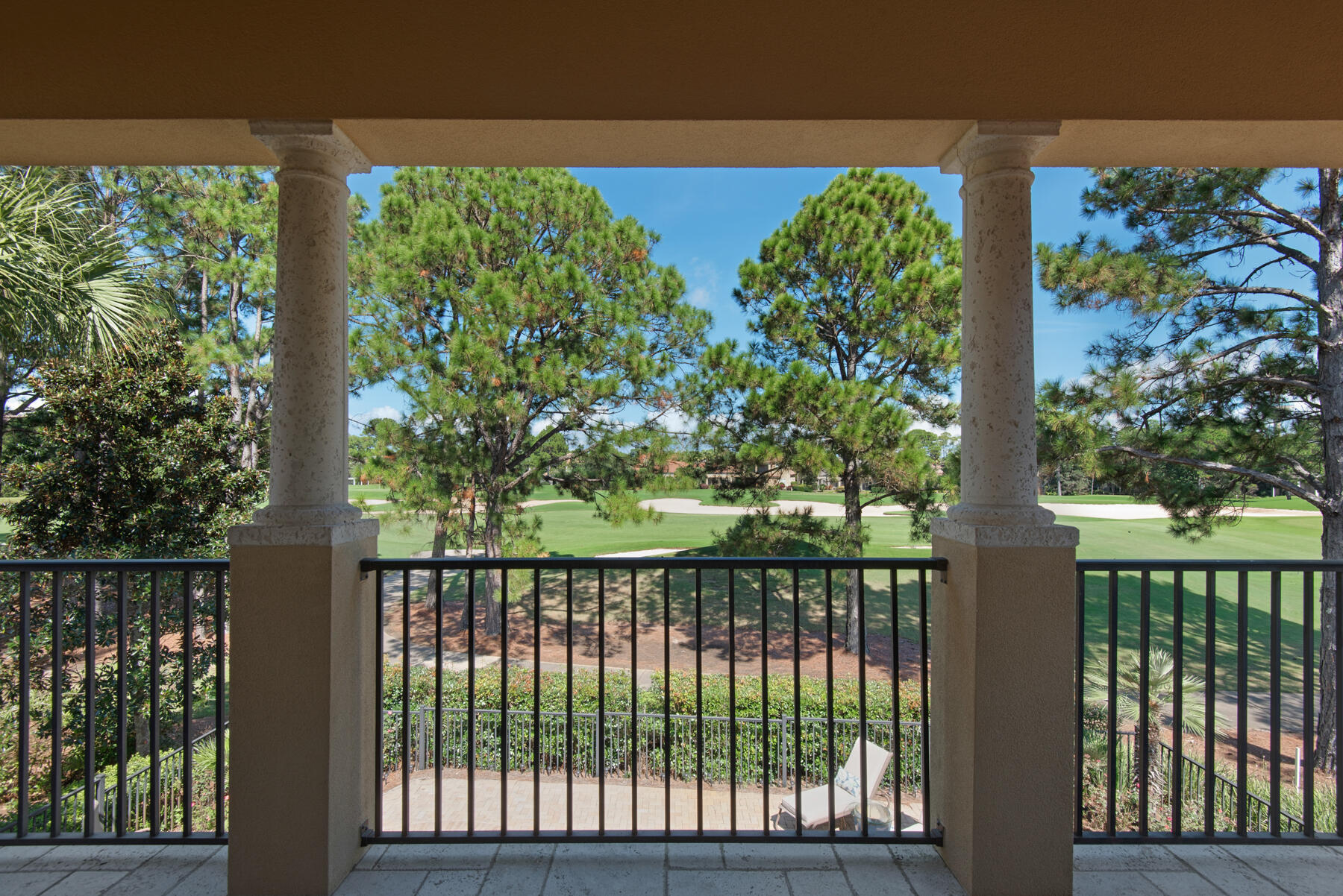 BURNT PINE - Residential