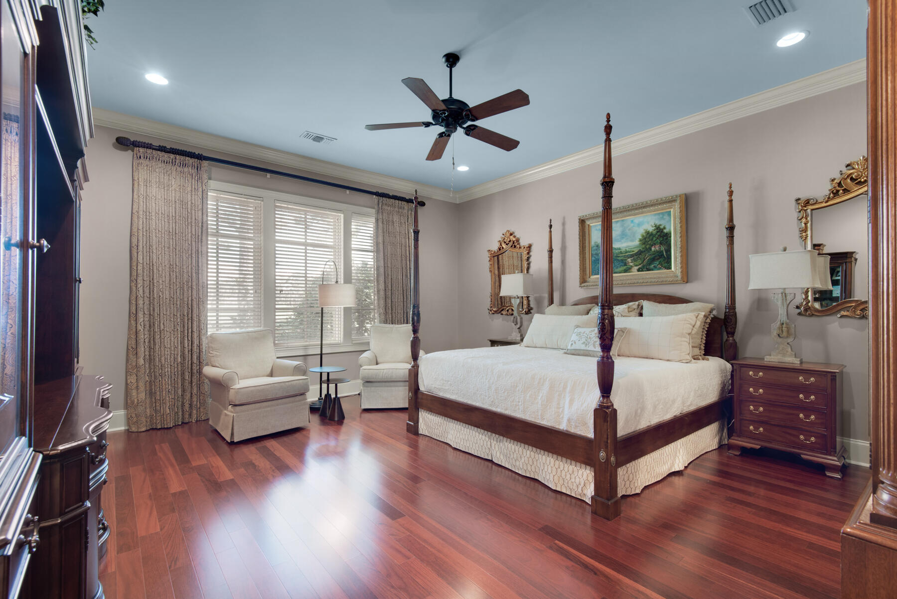 BURNT PINE - Residential